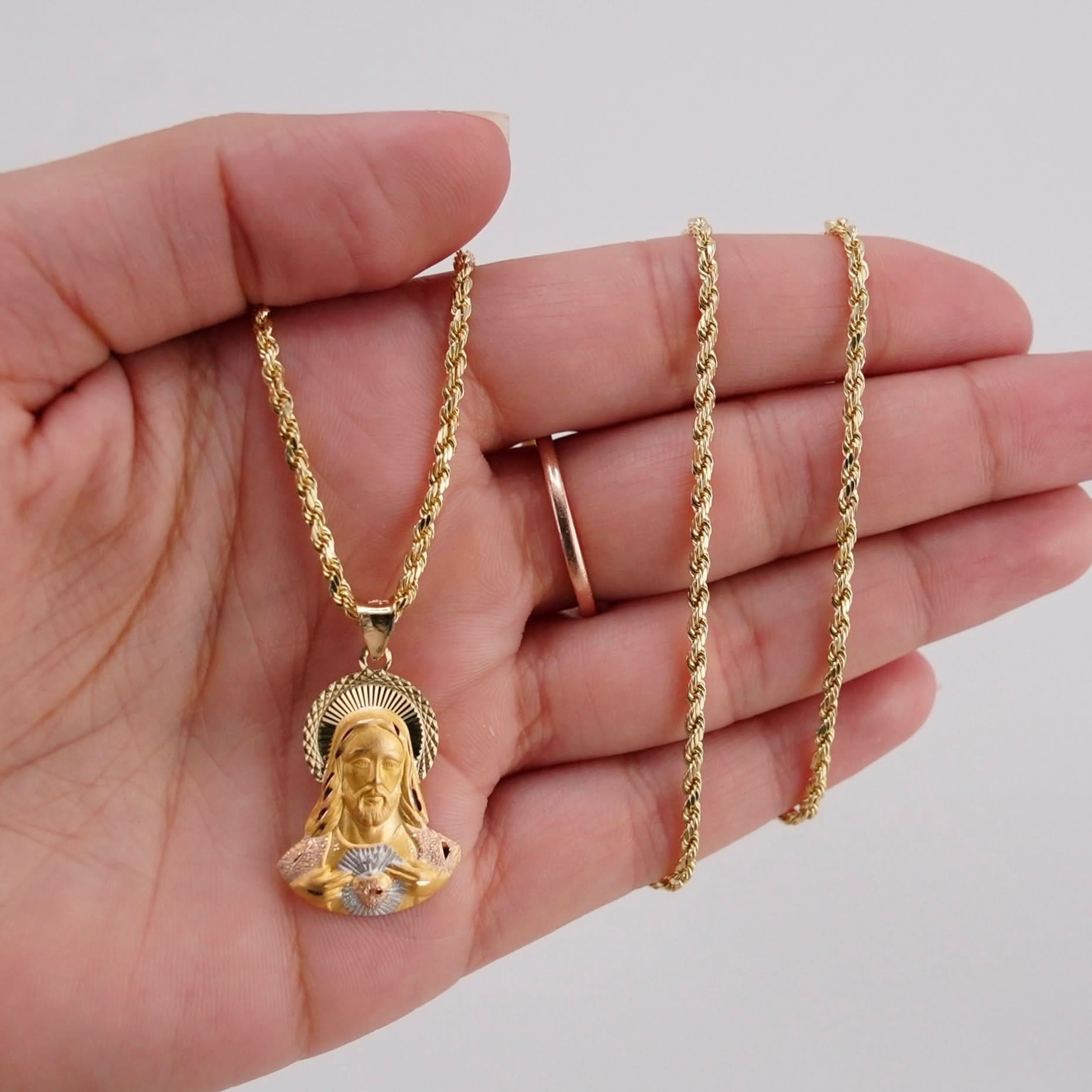 14k Gold Small Jesus Chain Set