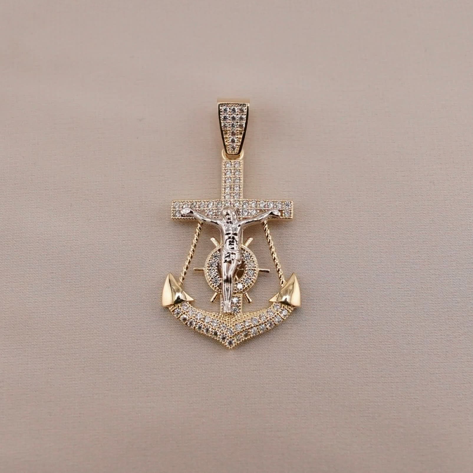 14k Gold Small Anchor Pendant