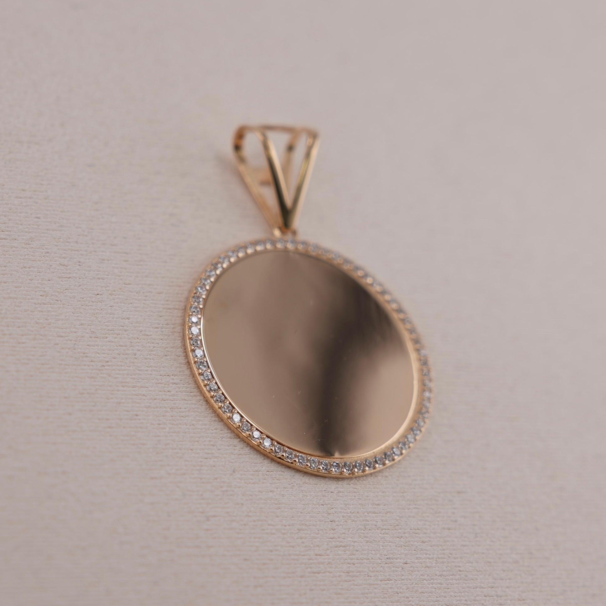 14k Gold Picture Pendant