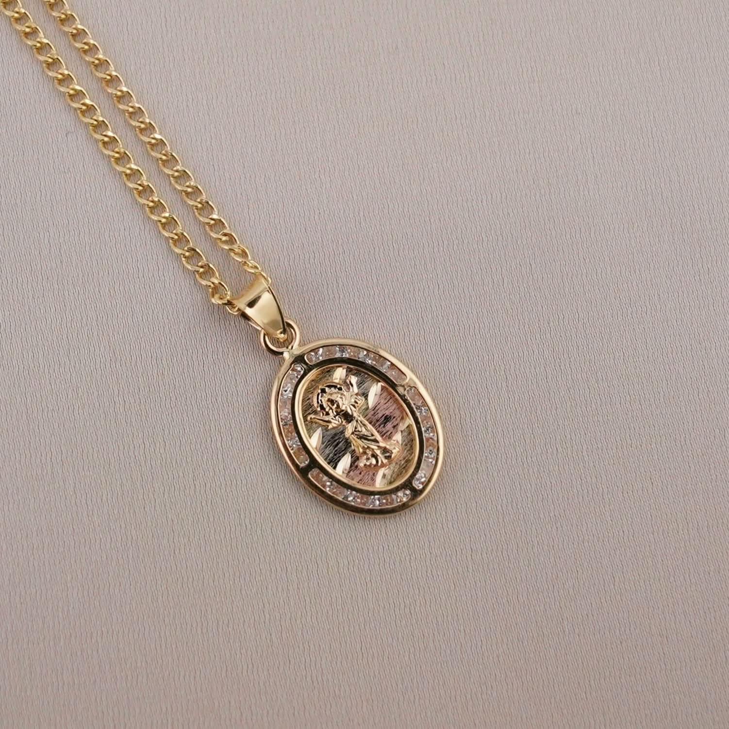 14k Gold Divino Niño Chain Set