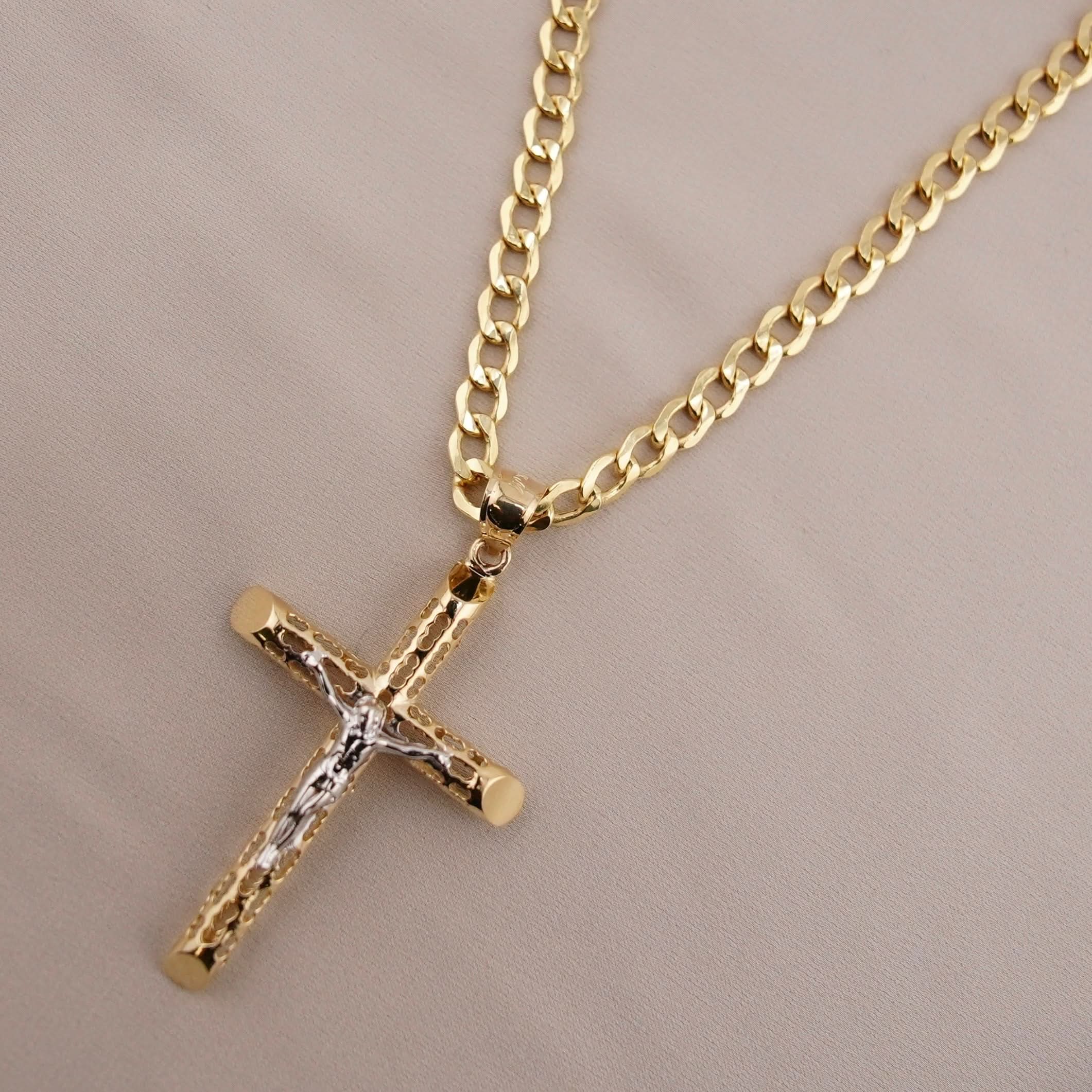 14k Gold Large Cross Chain Set
