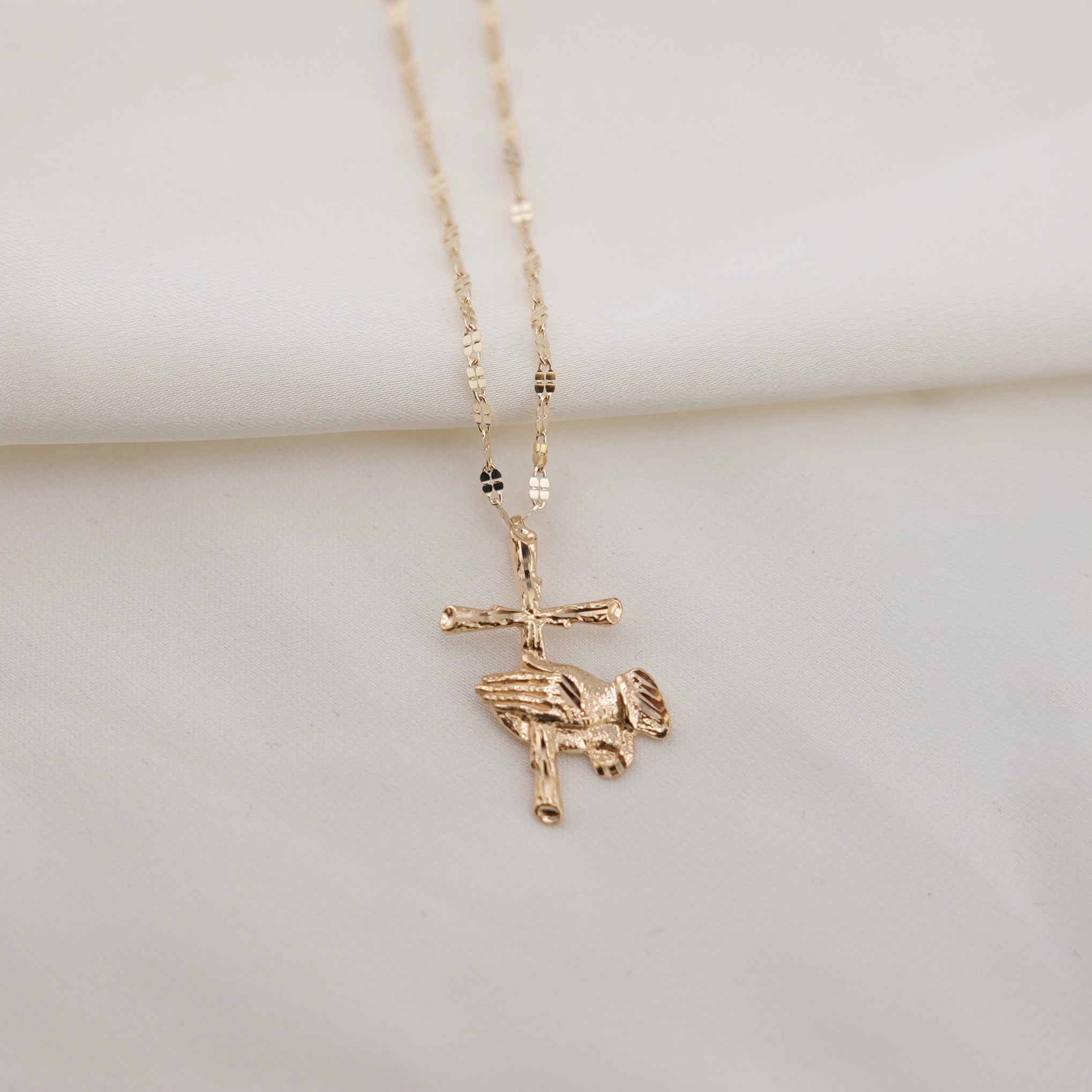 14k Gold Praying Hands Cross Chain Set