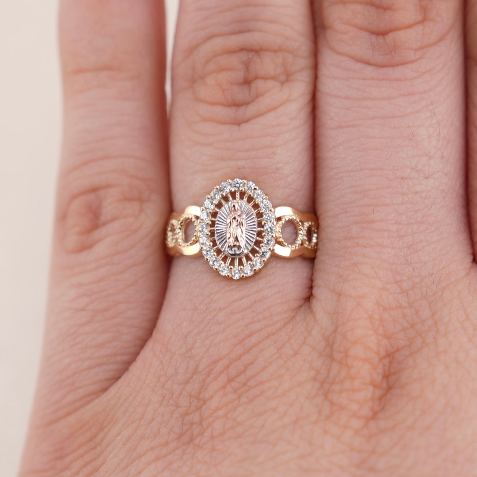 14k Gold Virgencita Ring