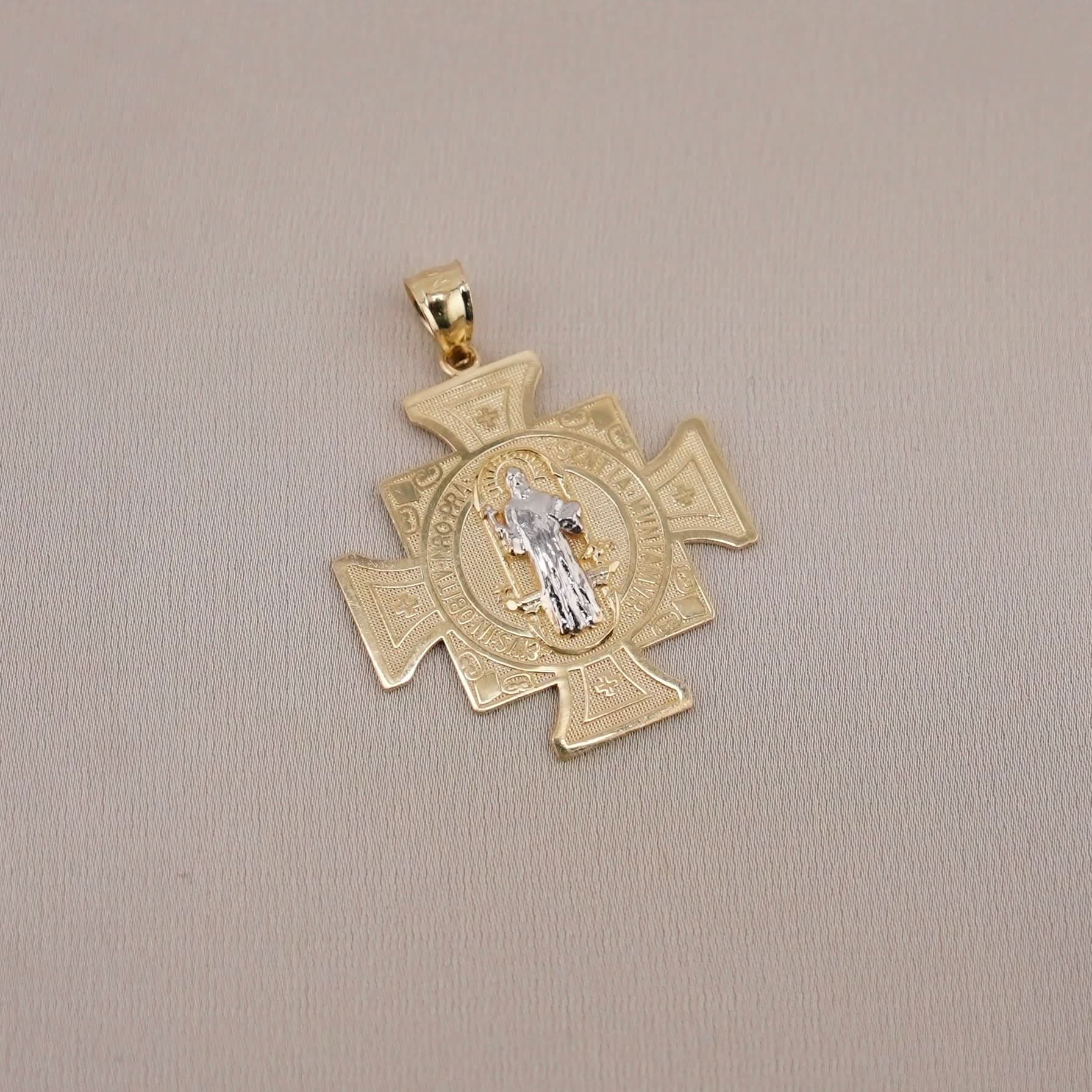14k Gold Medium San Benito Pendant