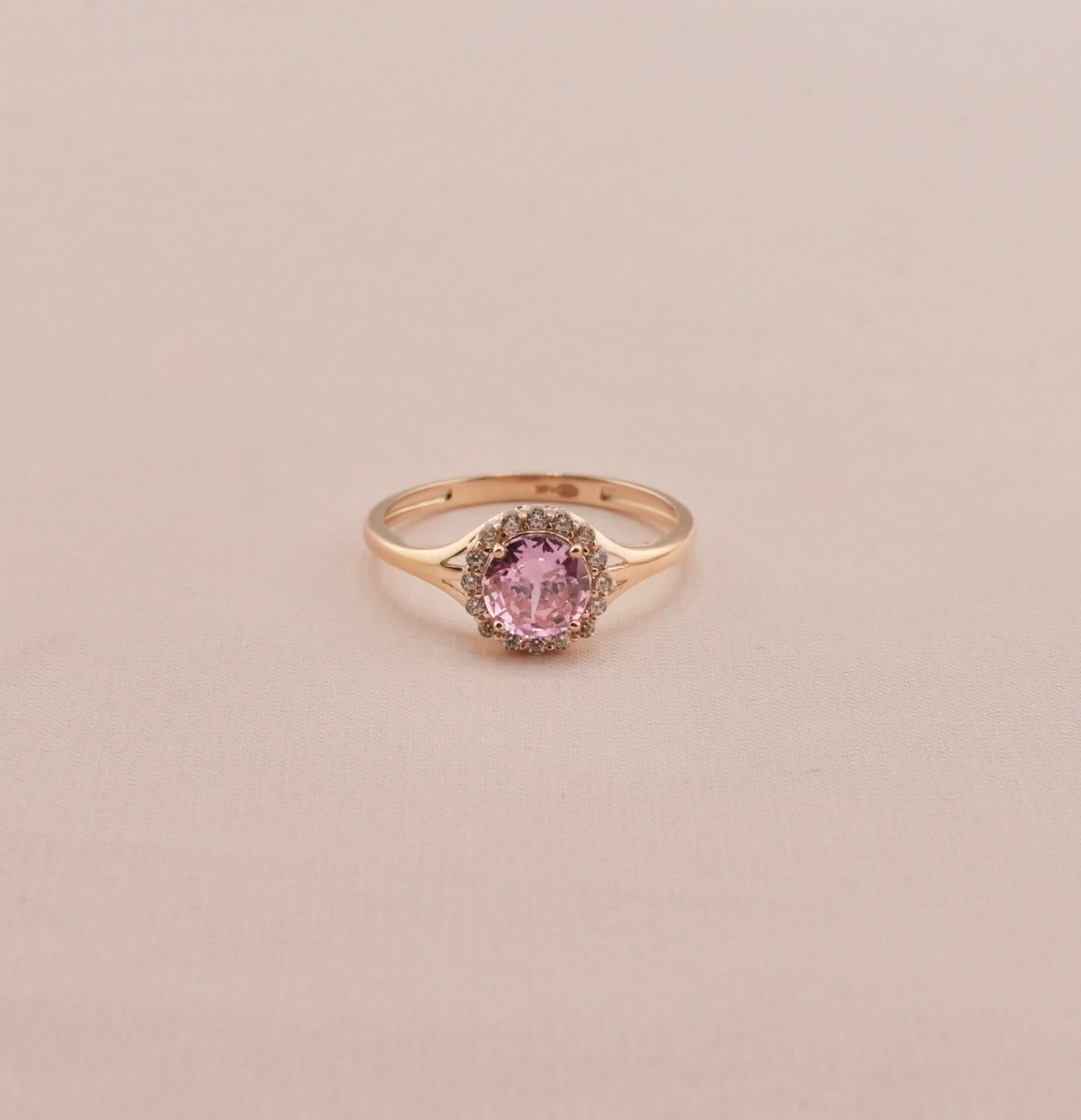 14K Gold Women’s Ring