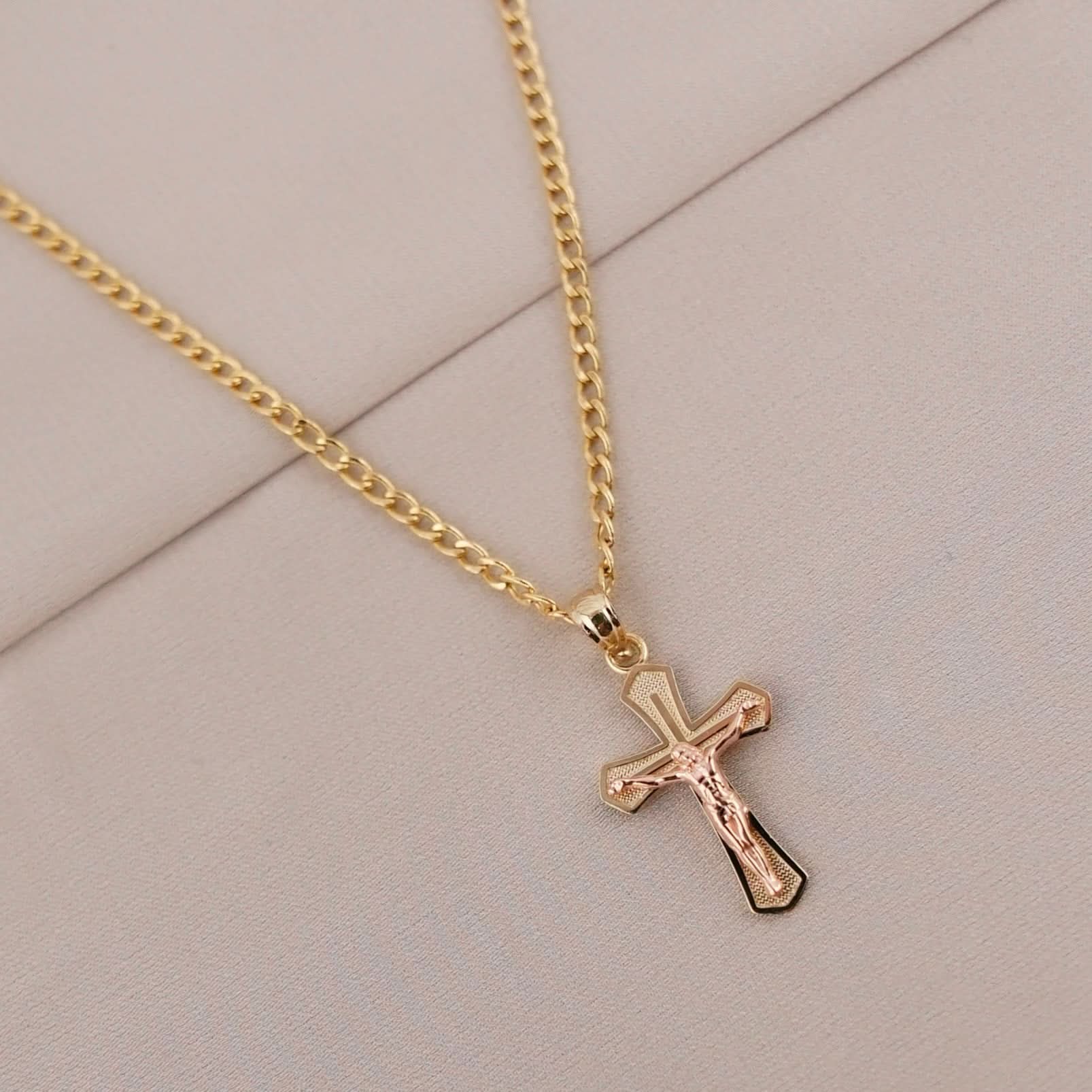 14k Gold Cross Chain Set