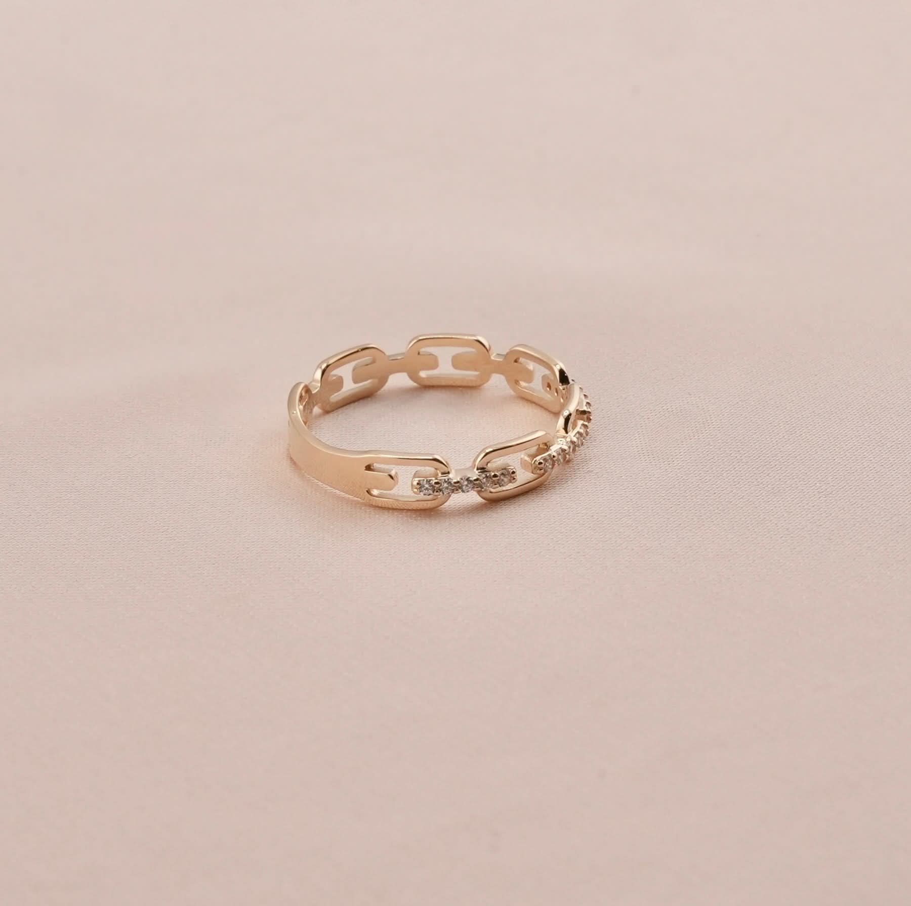 14K Gold Women’s Chain Link Ring