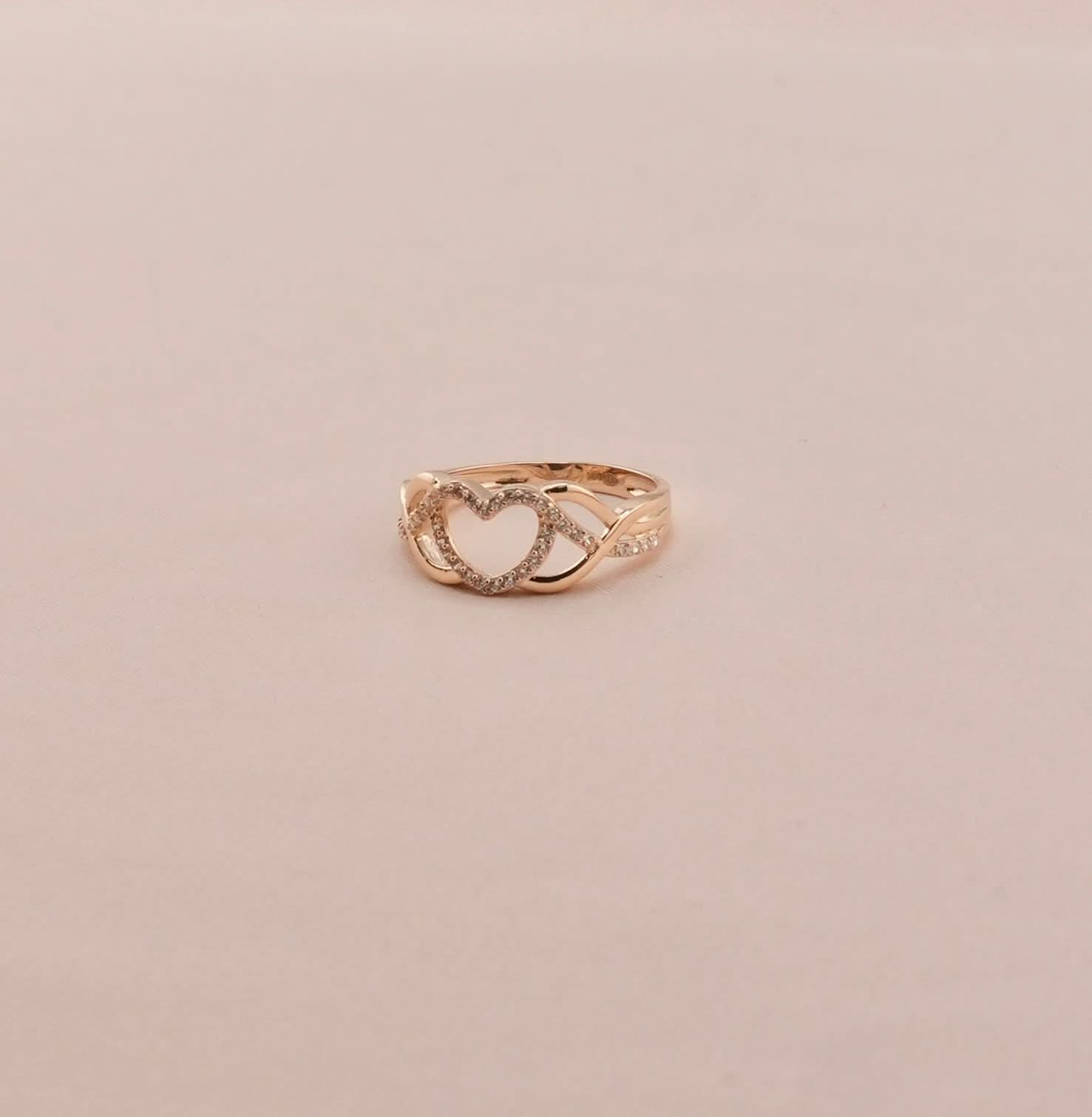 14K Gold Heart Women’s Ring