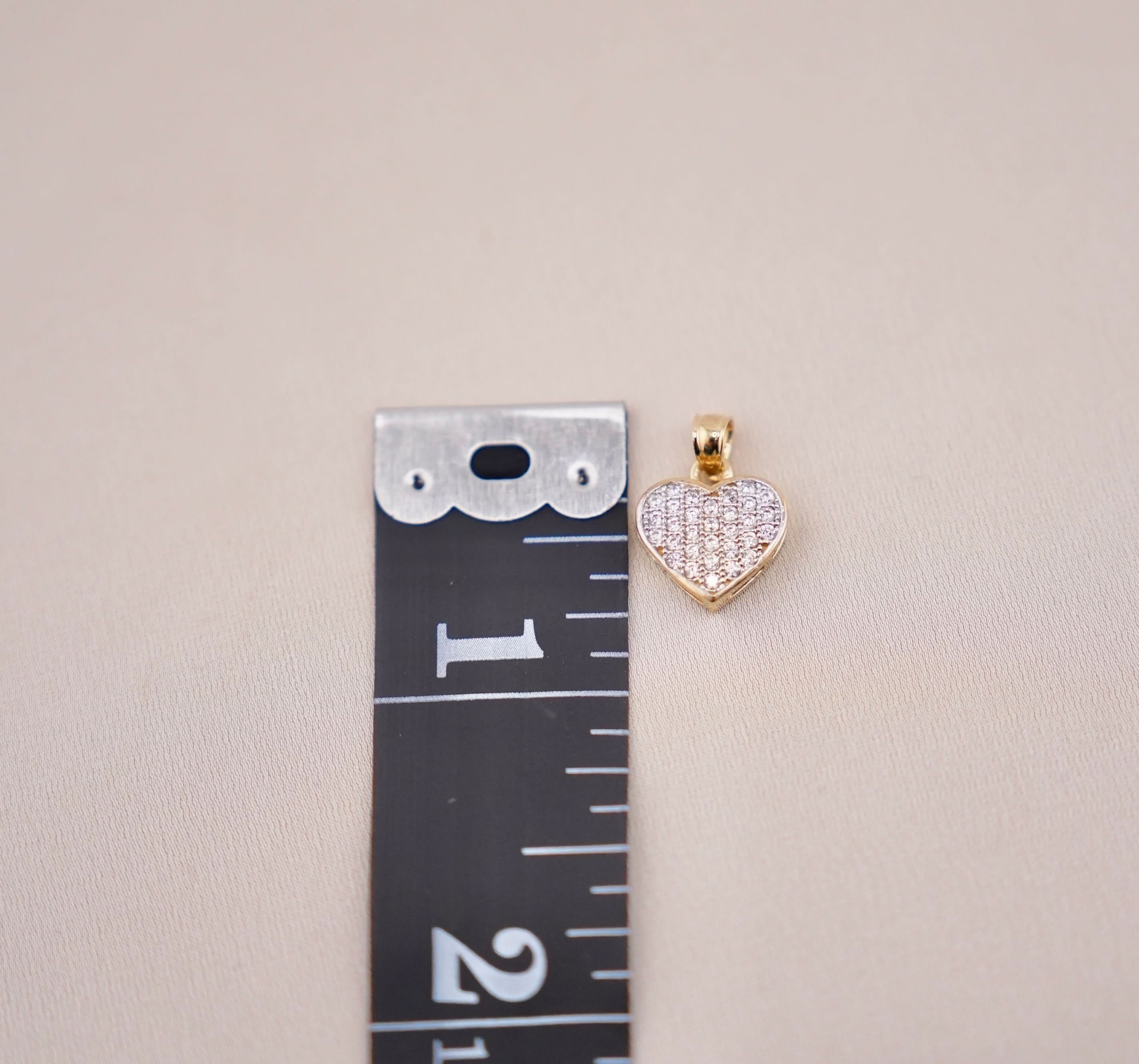14k Gold Small Heart Chain Set