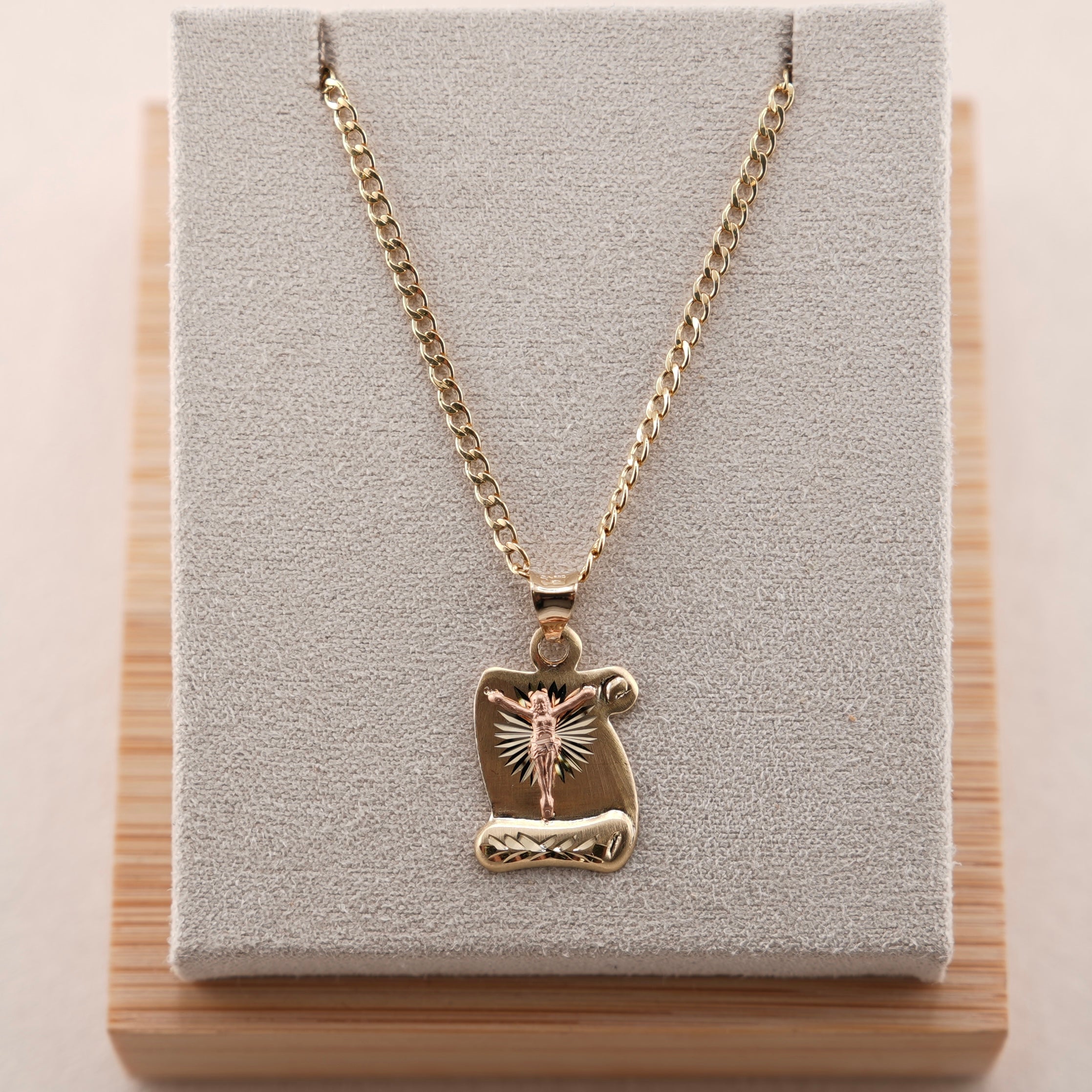 14k Gold Jesus Chain Set