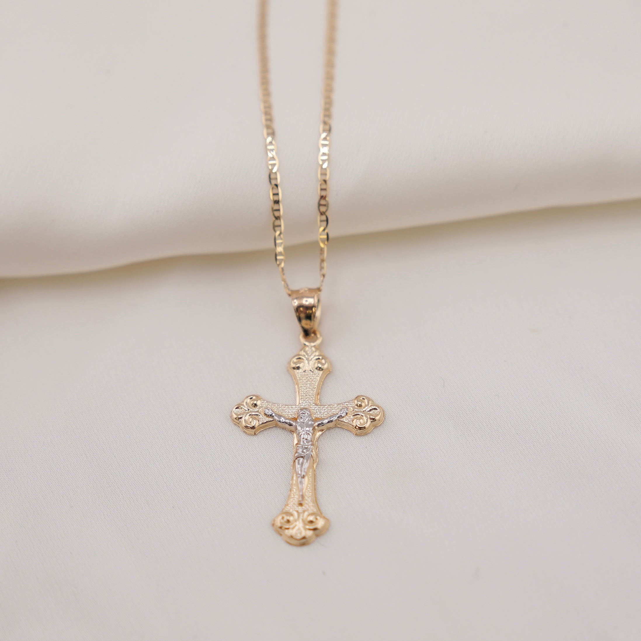 14k Gold Cross Chain Set