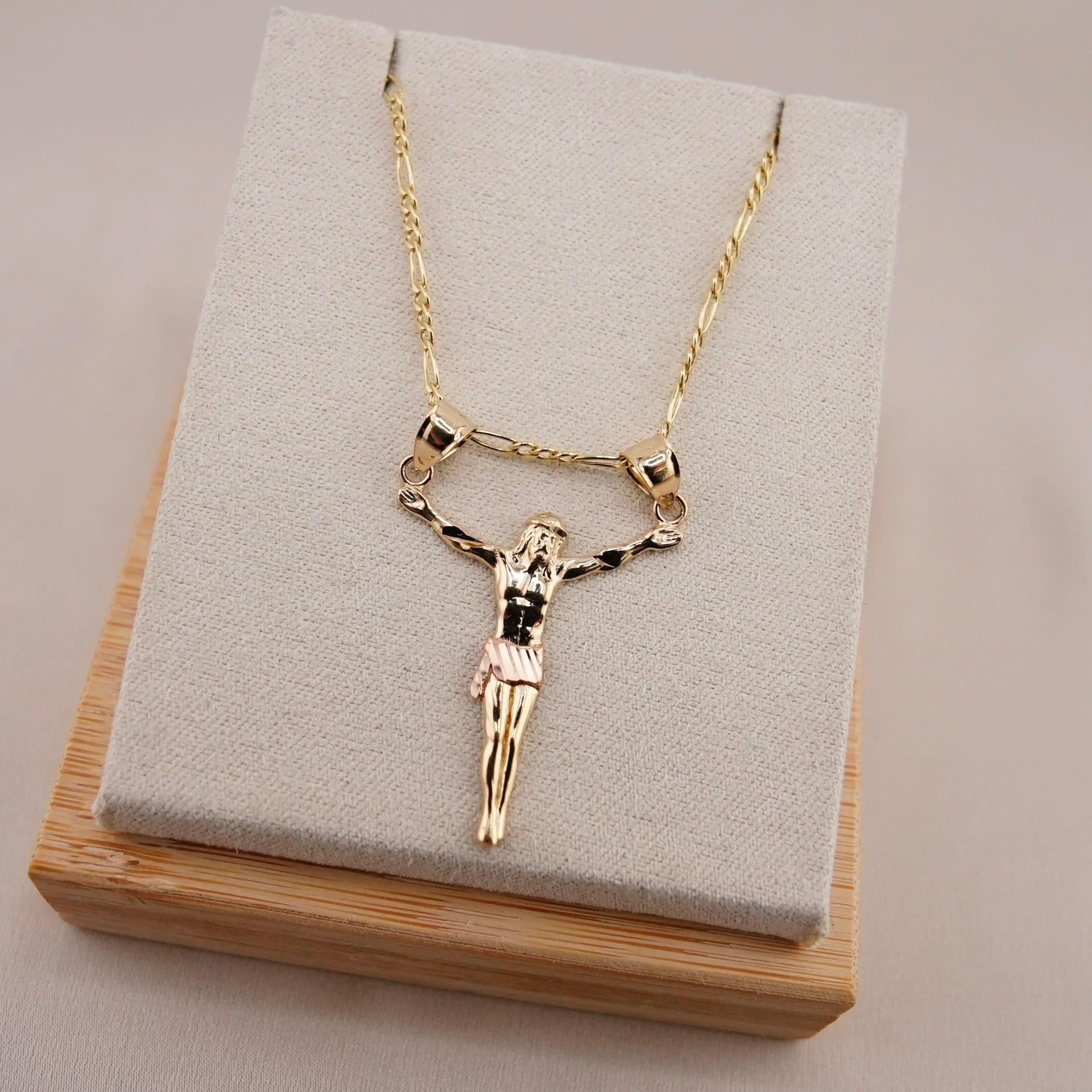 14k Gold Small Jesus Chain Set