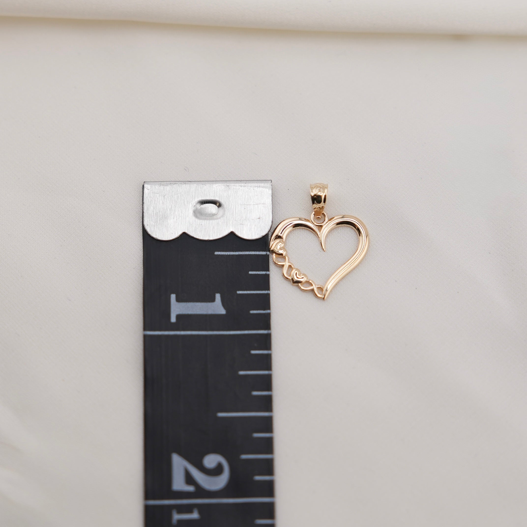 14k Gold Small Heart Chain Set