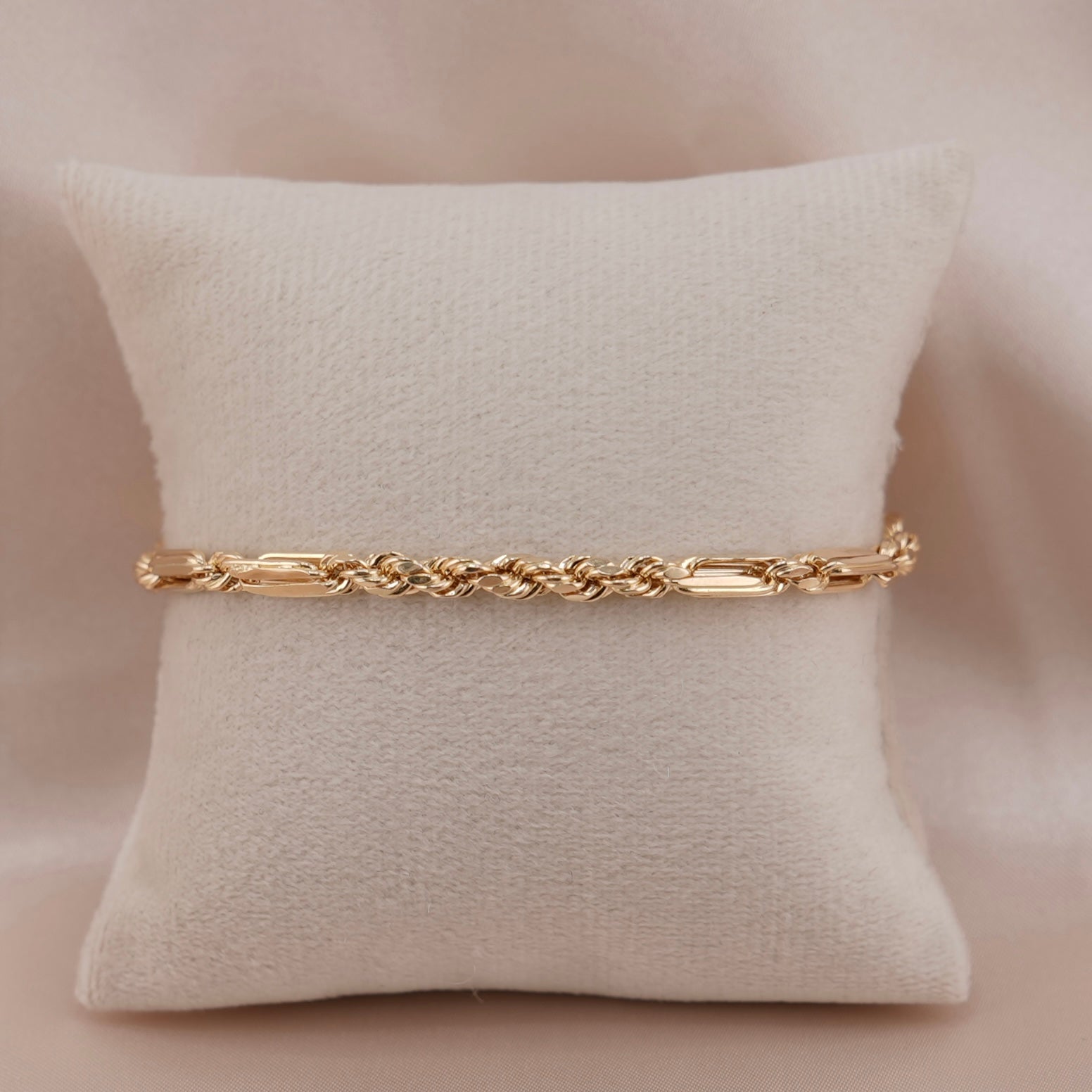14k Gold Hollow Milano Bracelet 4.2mm