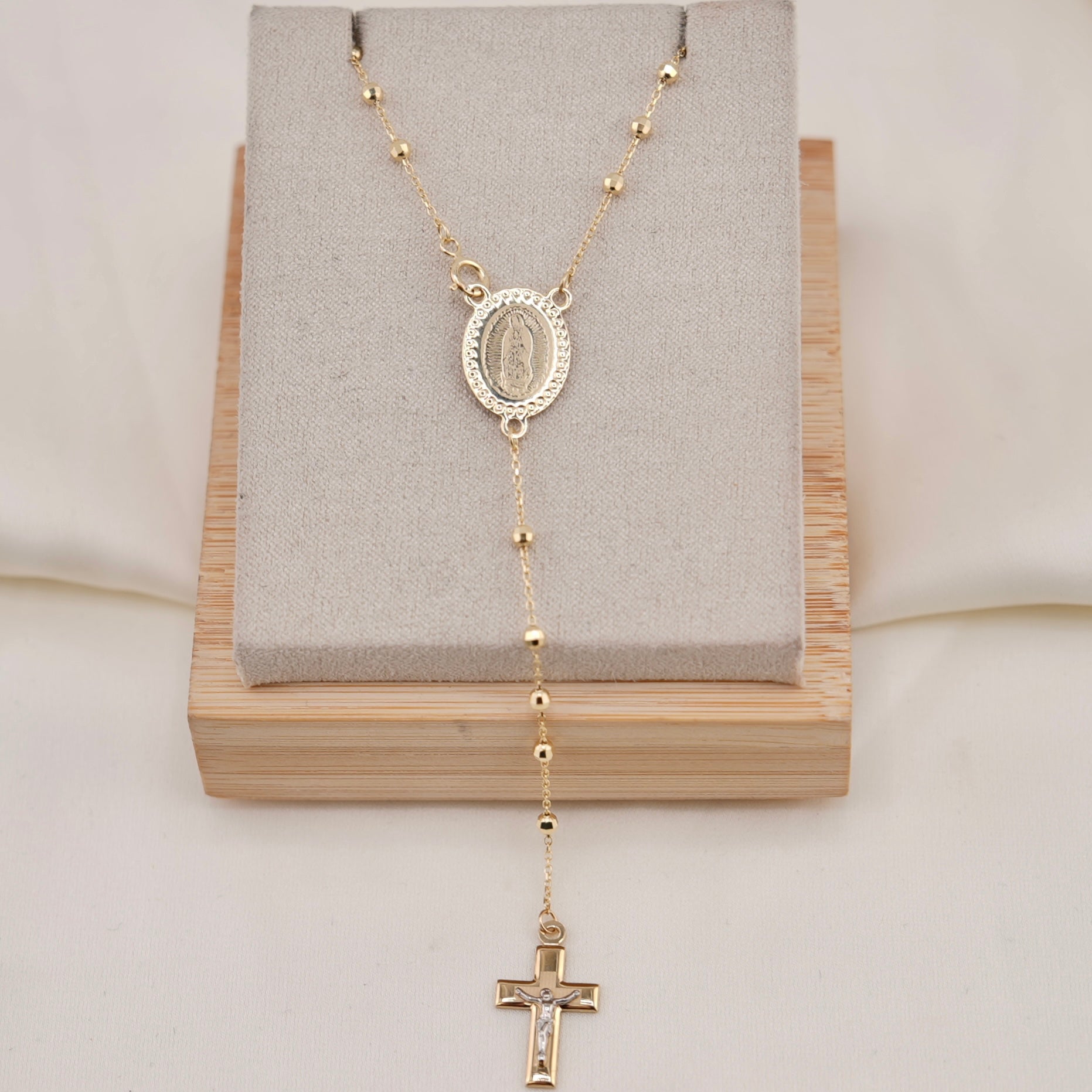 14k Gold Women’s Rosary