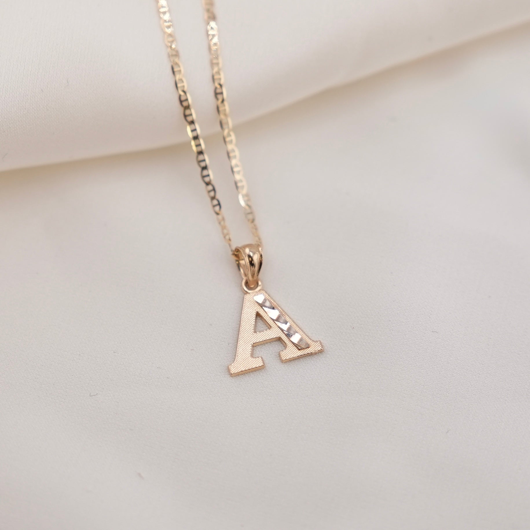 Simple Initial Chain 14k Gold Initial Chain Set