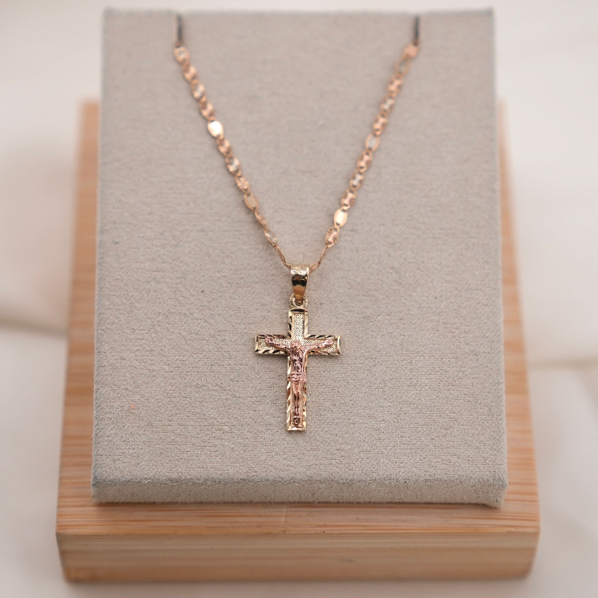 14k Gold Small Cross Chain Set