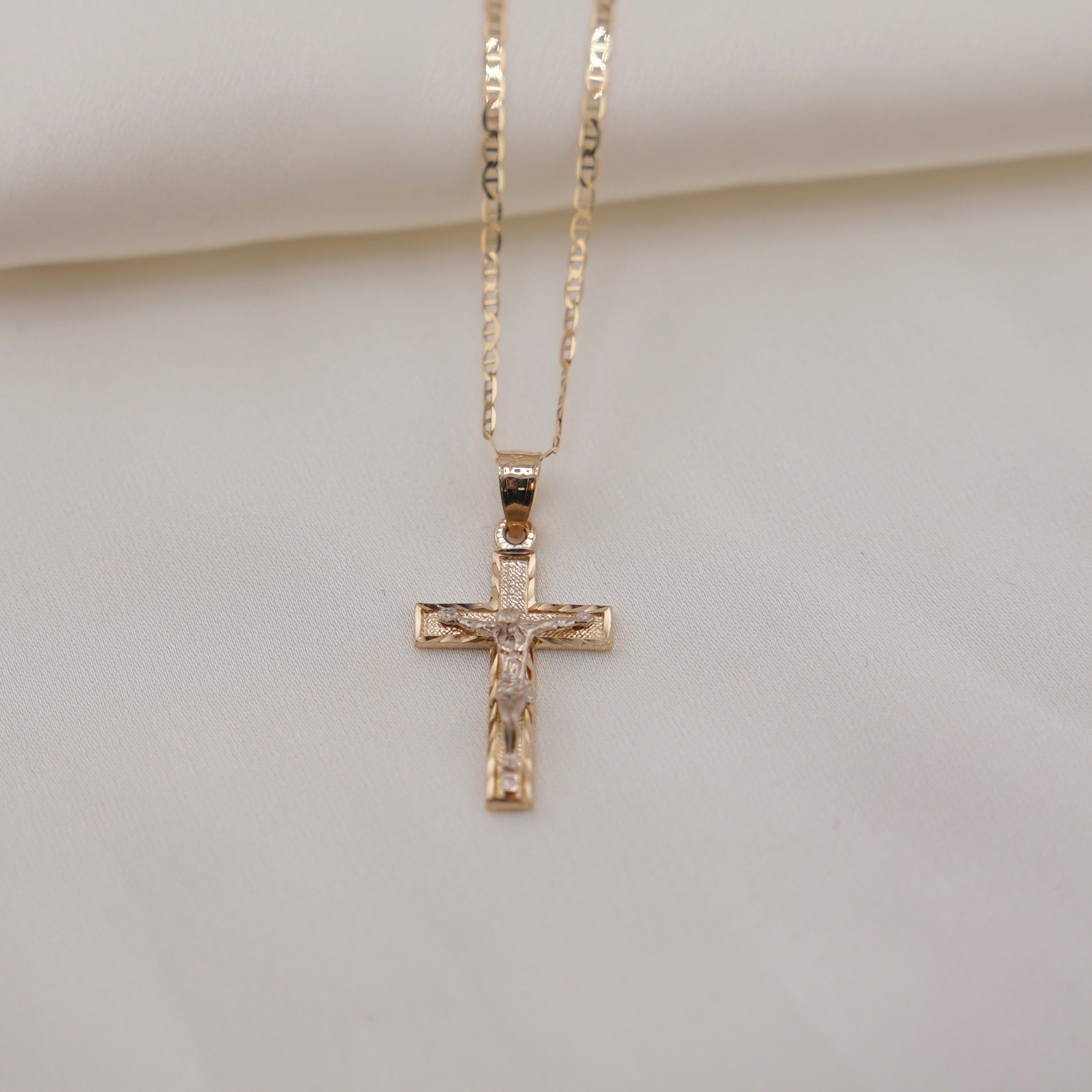14k Gold Cross Chain Set