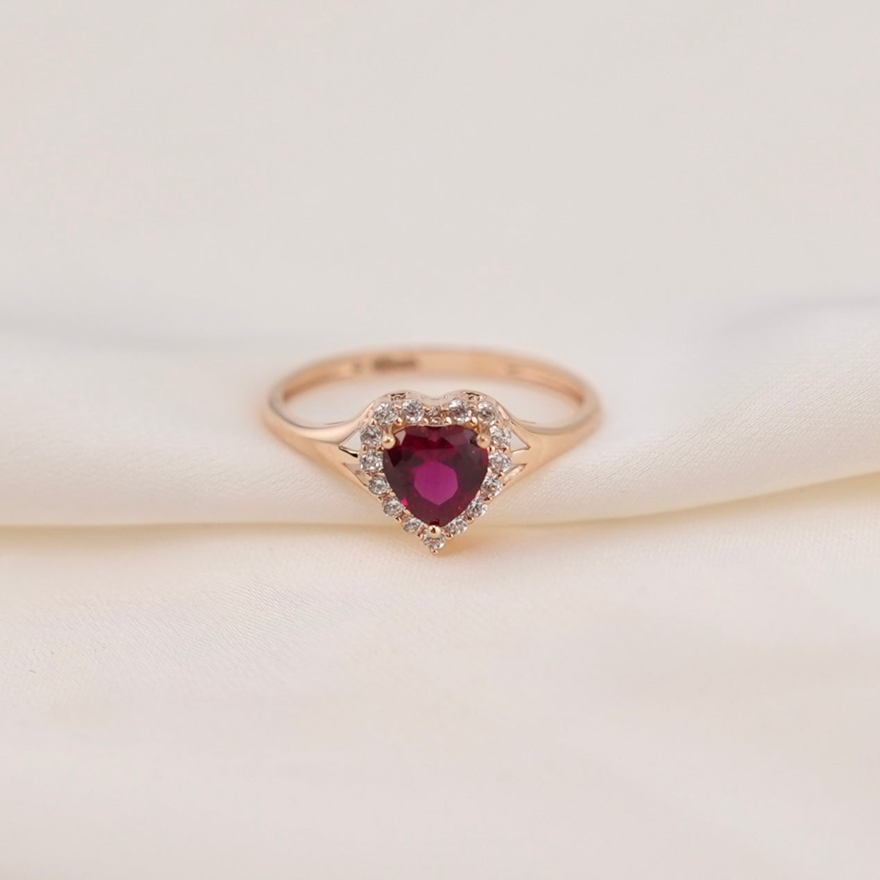 14k Gold Red Heart Ring