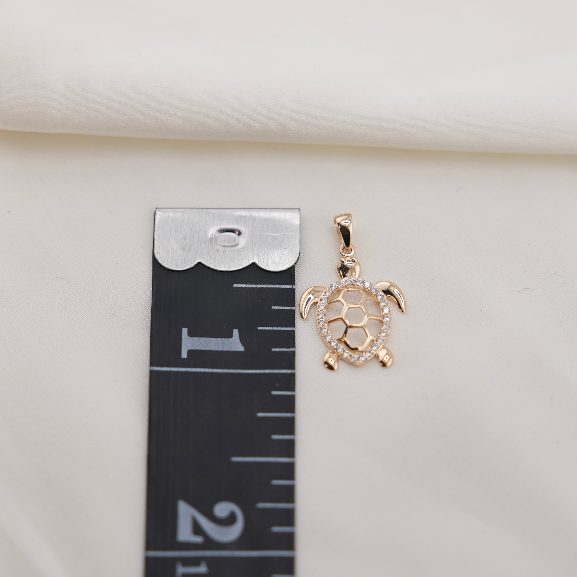 14k Gold Turtle Chain Set