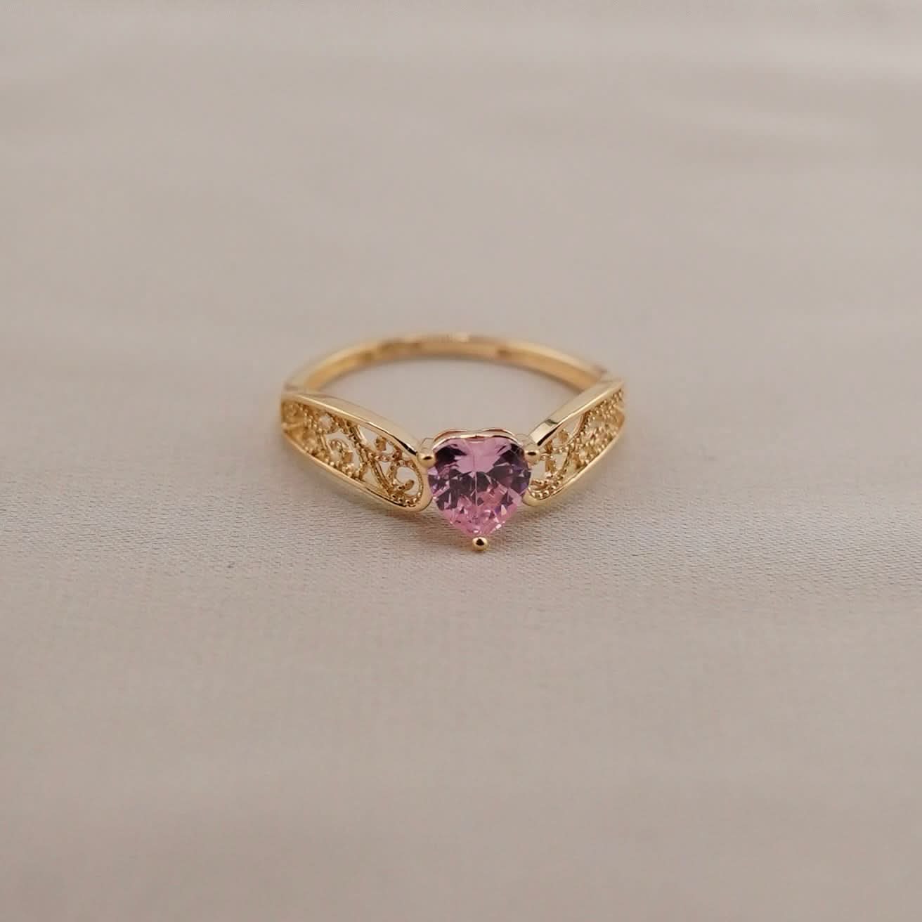 14k Gold Heart Ring