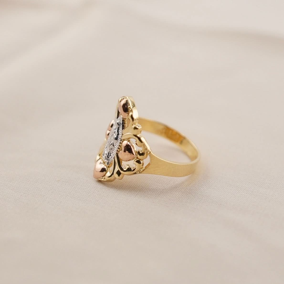 14k Gold Virgencita Ring