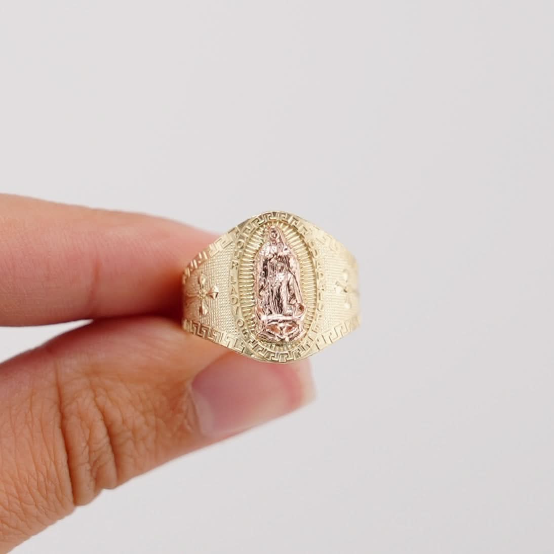14k Gold Virgencita Ring