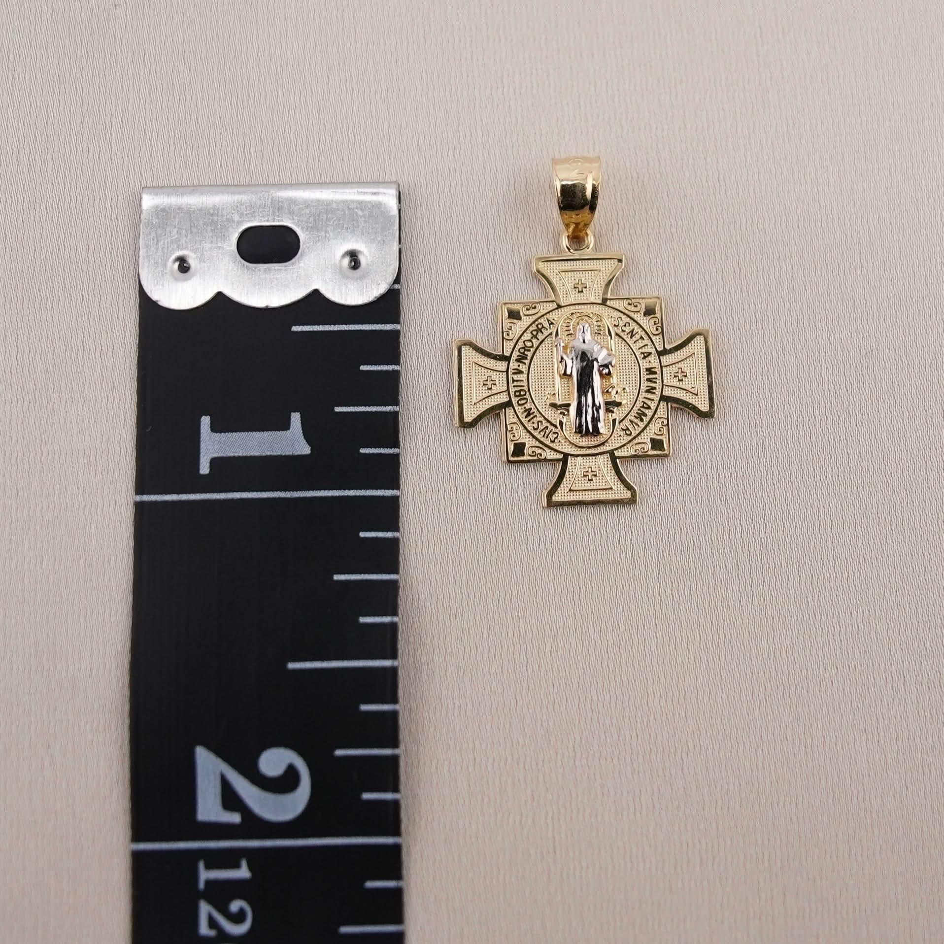 14k Gold Small San Benito Chain Set . 013