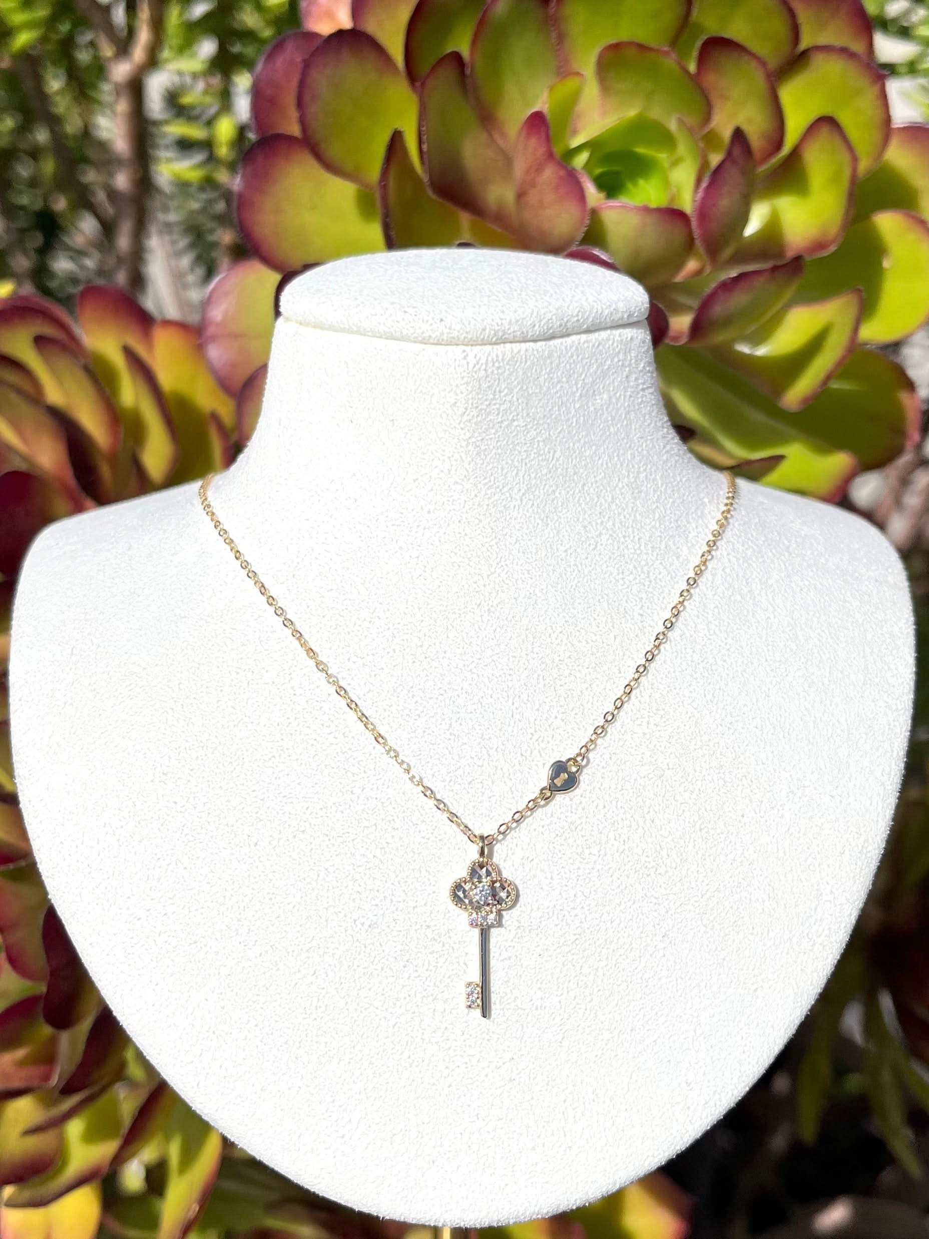 14K Gold Women’s Key Necklace