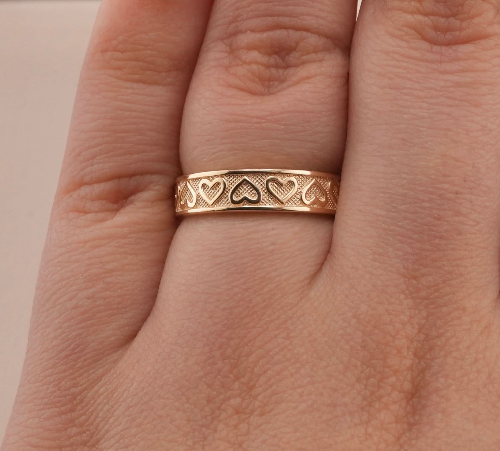 14K Gold Heart Women’s Ring