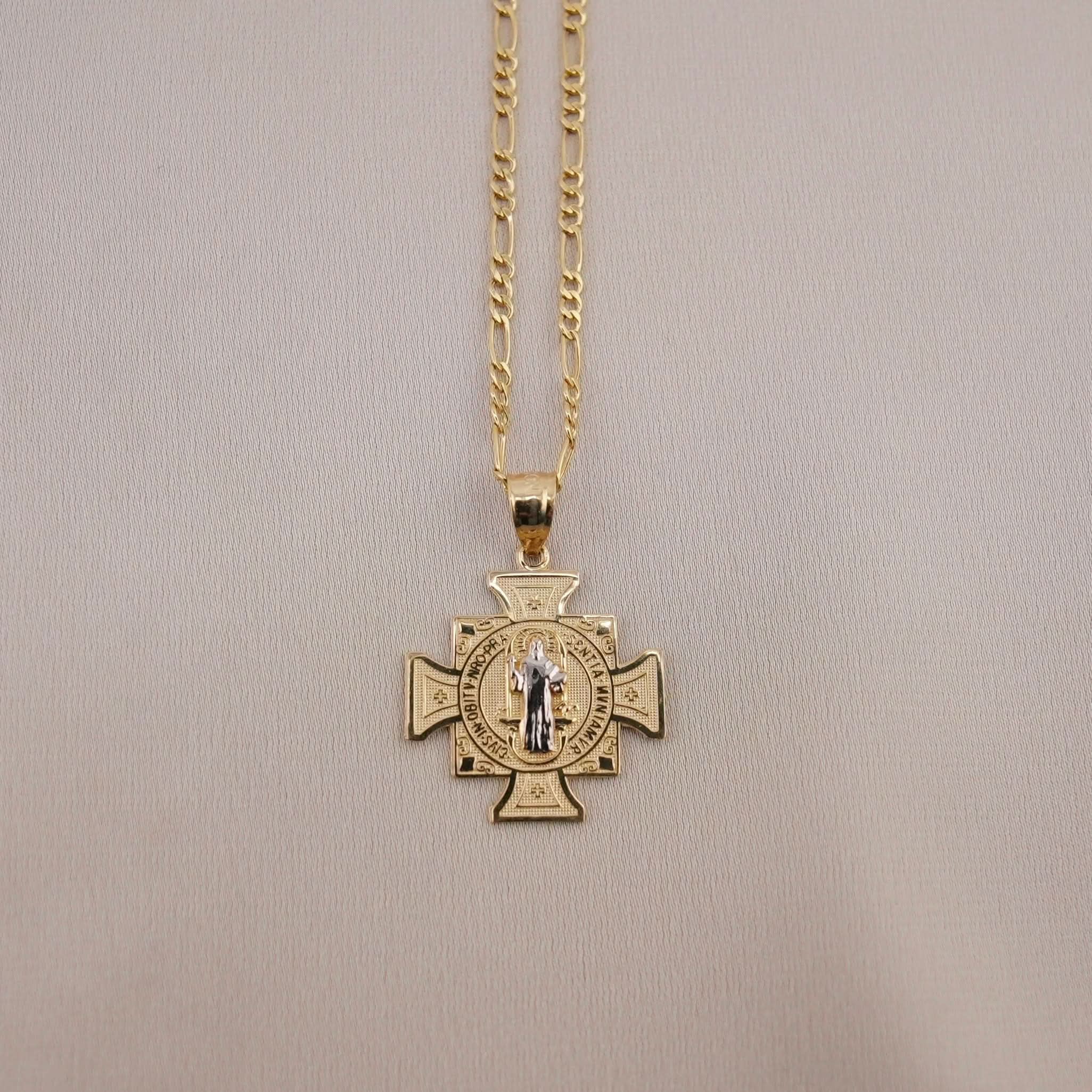 14k Gold Small San Benito Chain Set . 013