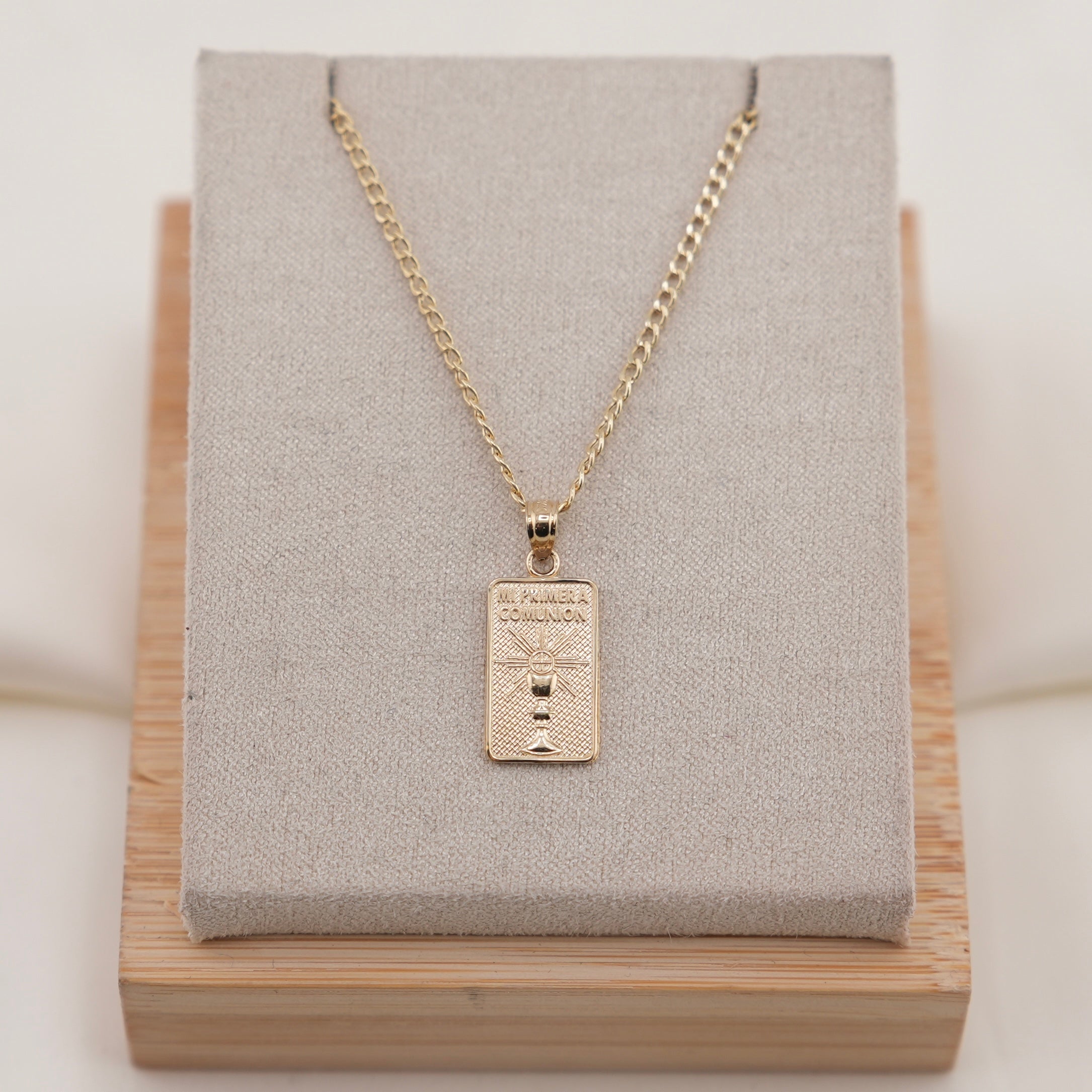 14k Gold Primera Comunión Chain Set