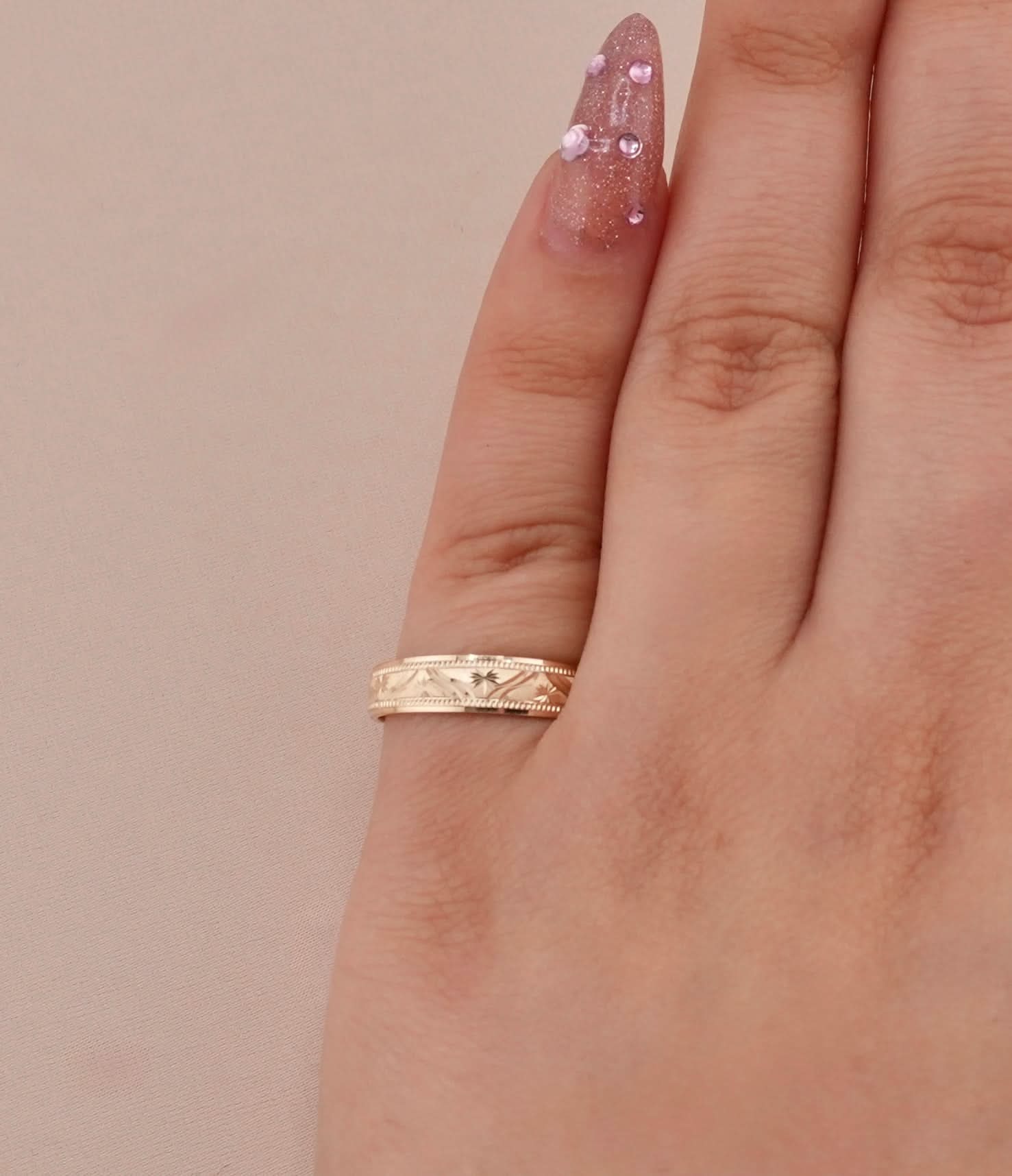 14K Gold Band Women’s Ring . RG-3345