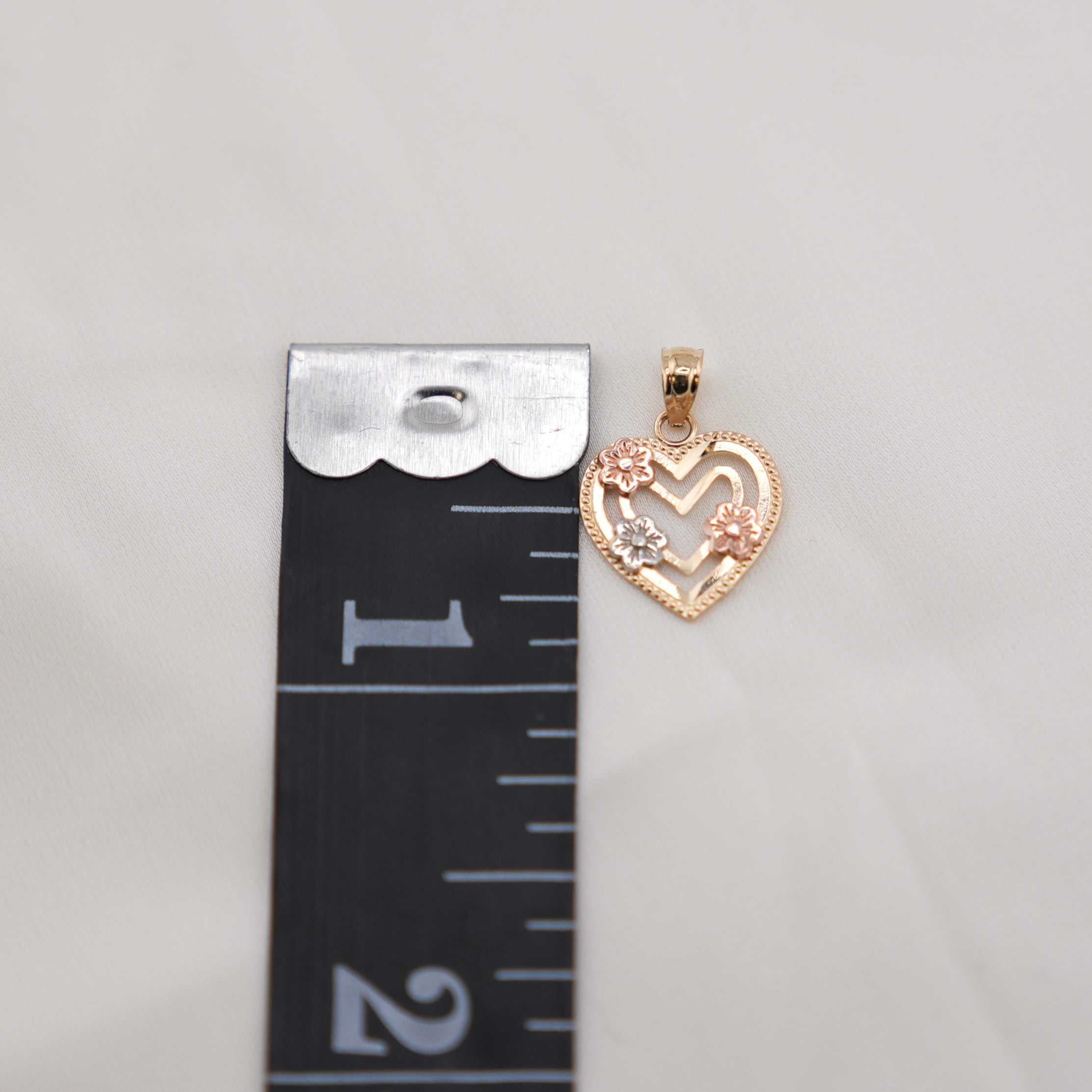 14k Gold Heart Chain Set