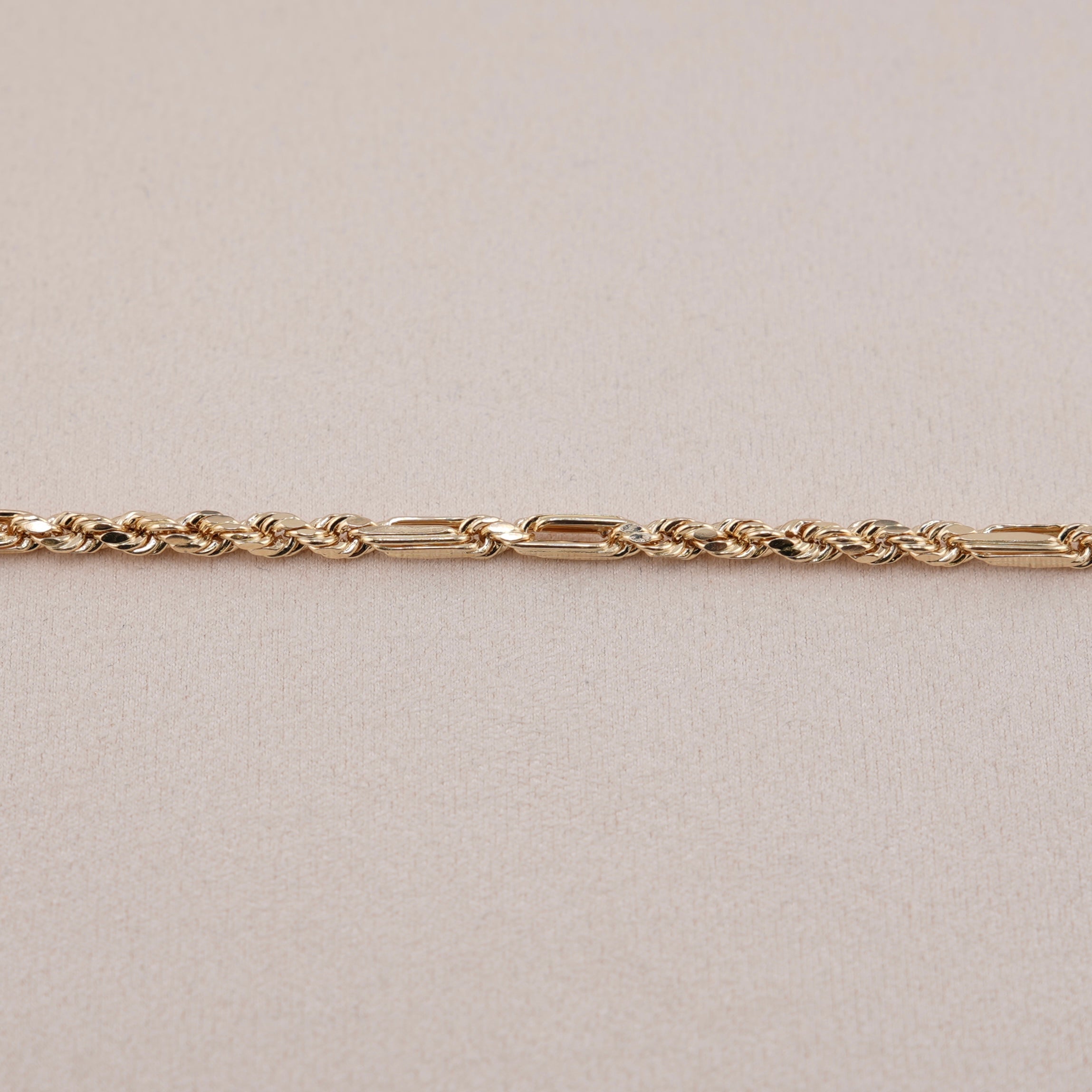 14k Gold Hollow Milano Bracelet 4.2mm