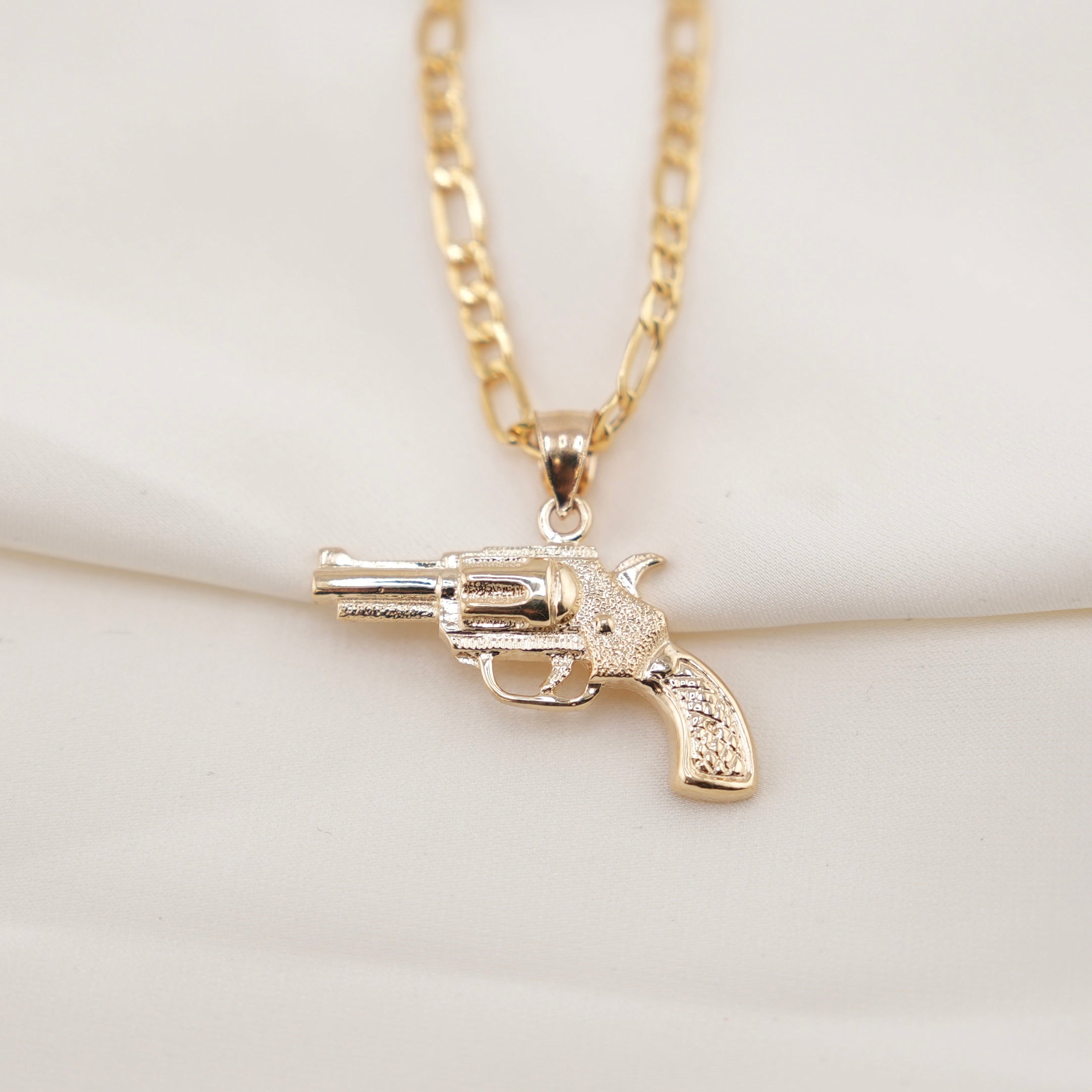 14k Gold Small Gun Chain Set