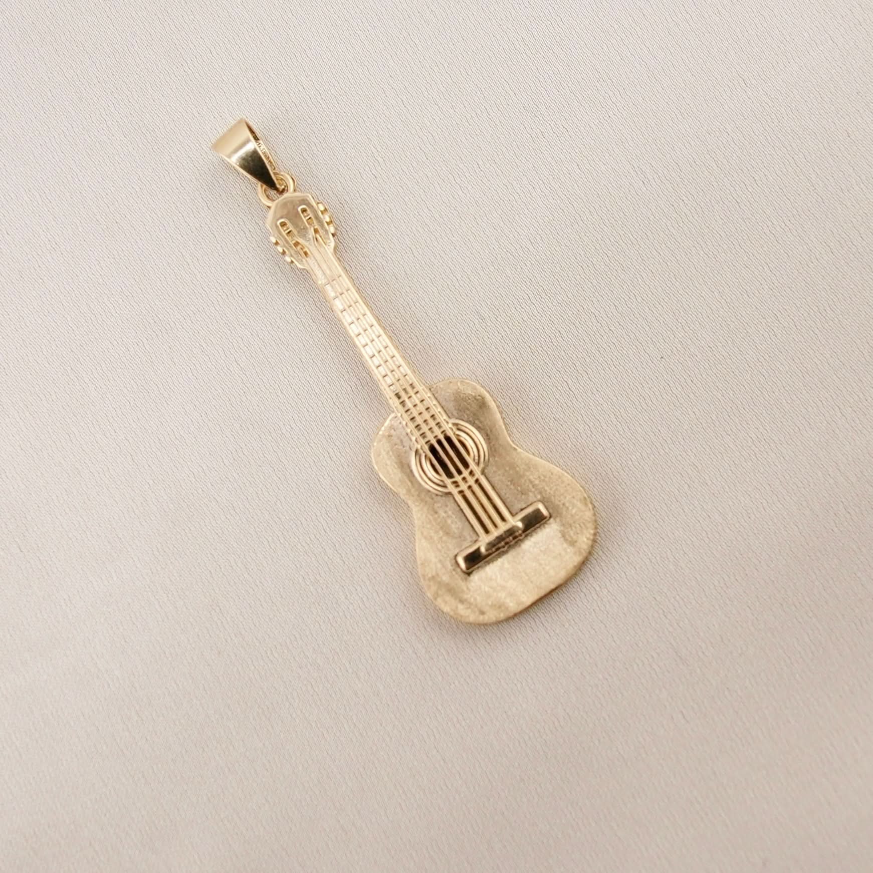 14k Gold Guitar Pendant