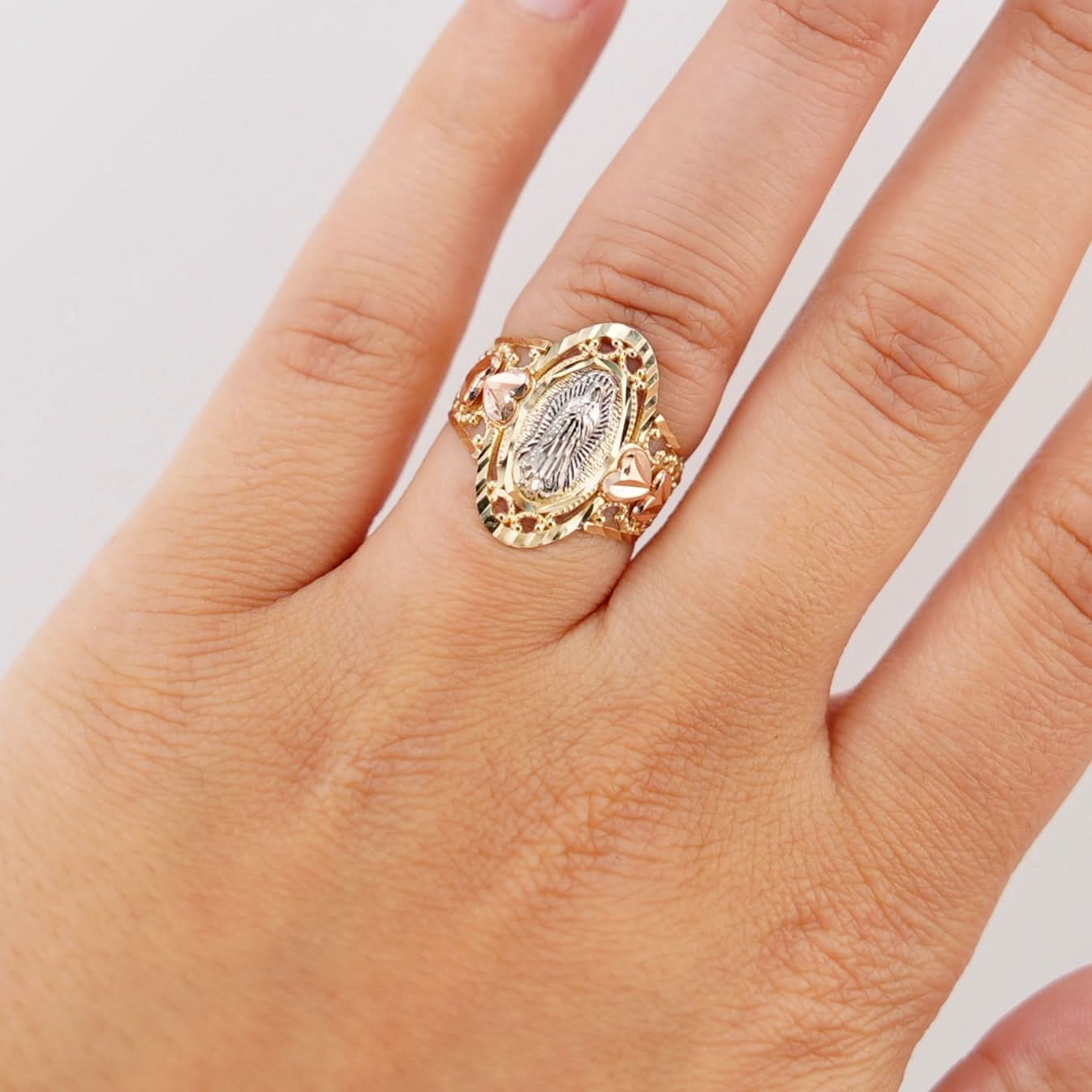 14k Gold Virgencita Ring