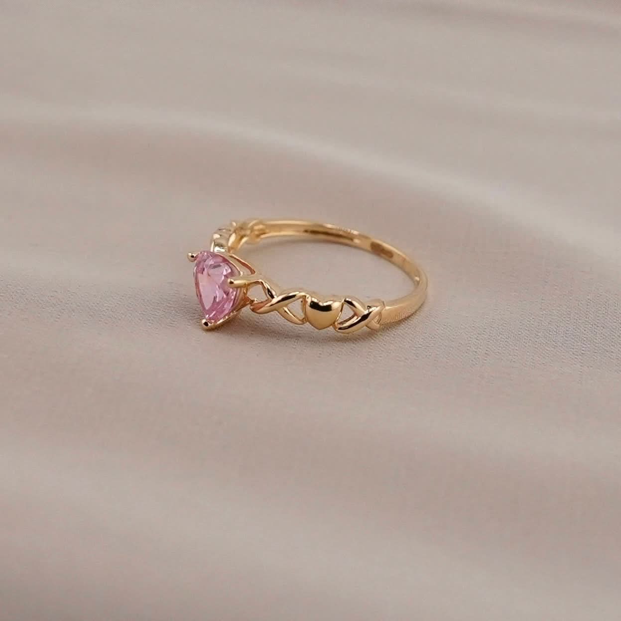 14k Gold Heart Ring