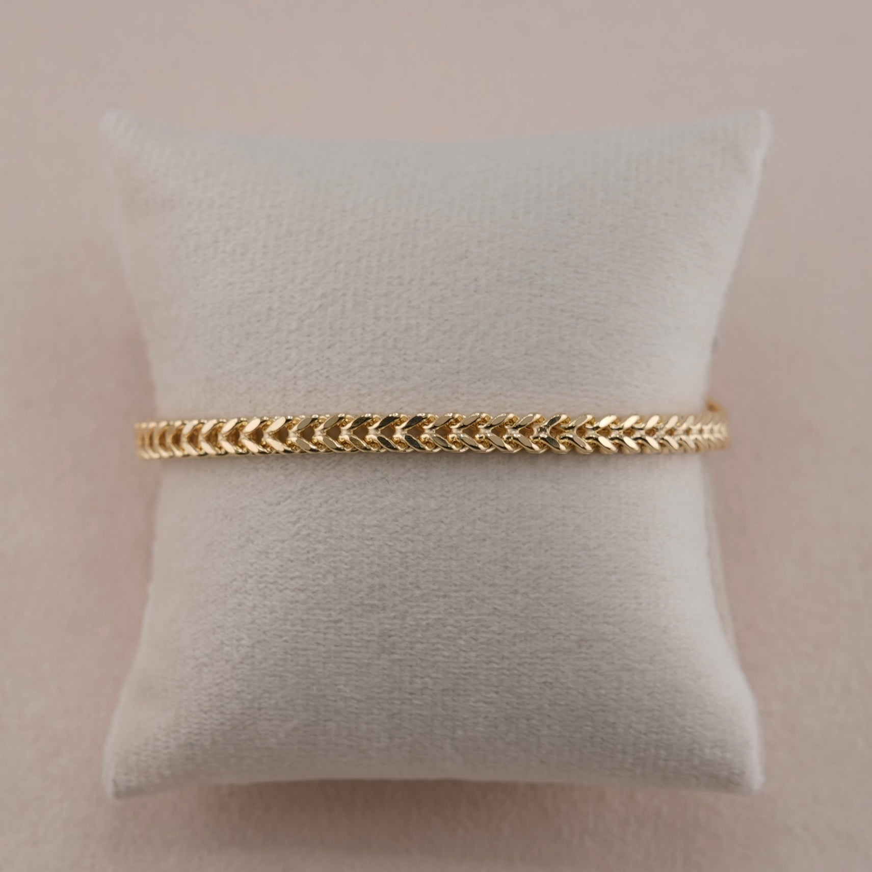 14k Gond Hollow Franco Bracelet 4.5mm