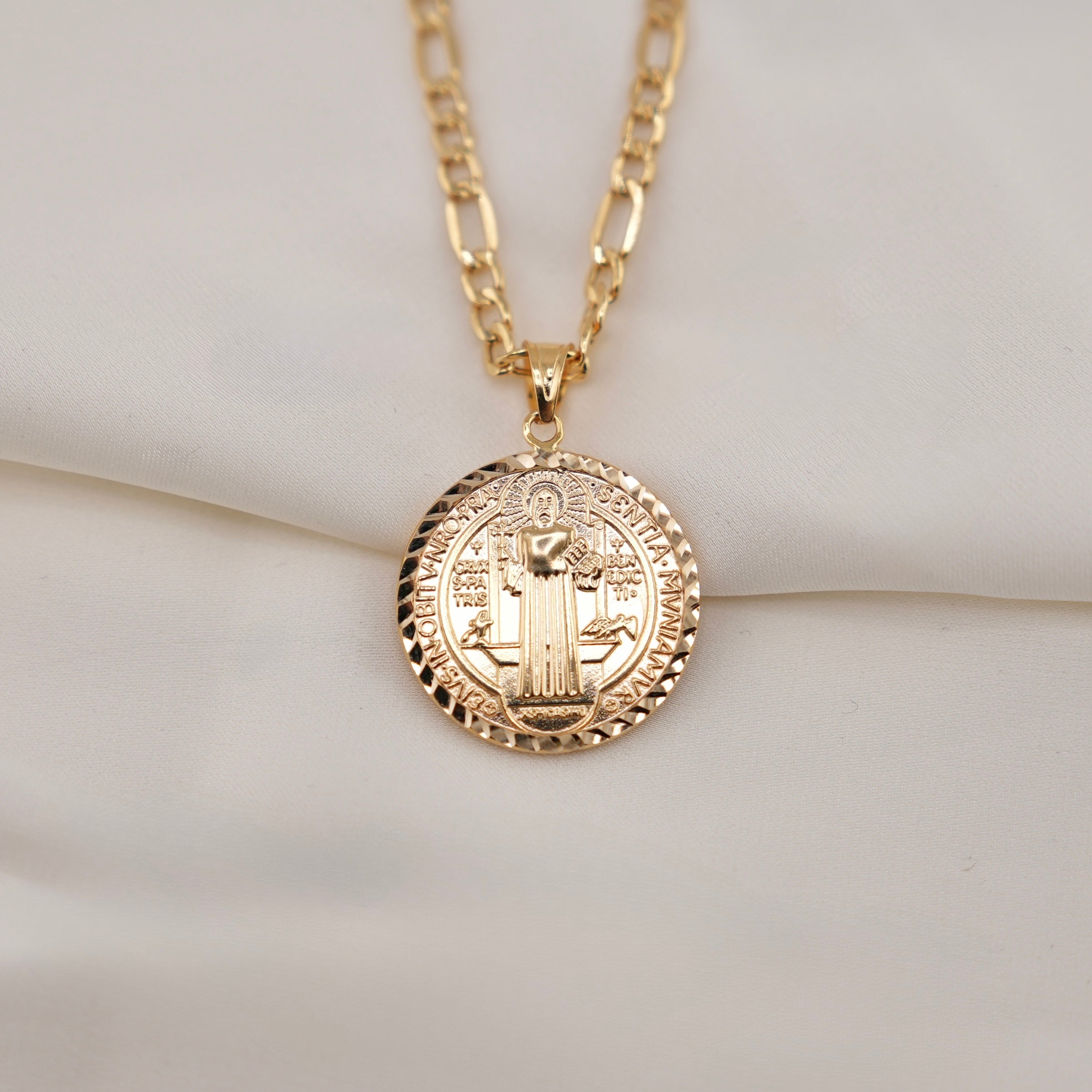 14k Gold San Benito Chain Set
