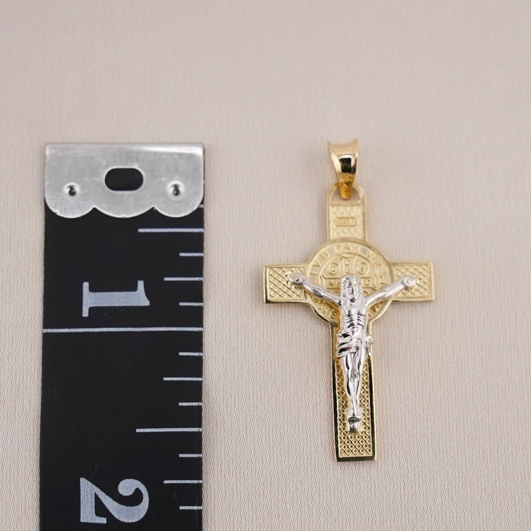 14k Gold Medium San Benito Cross Pendant