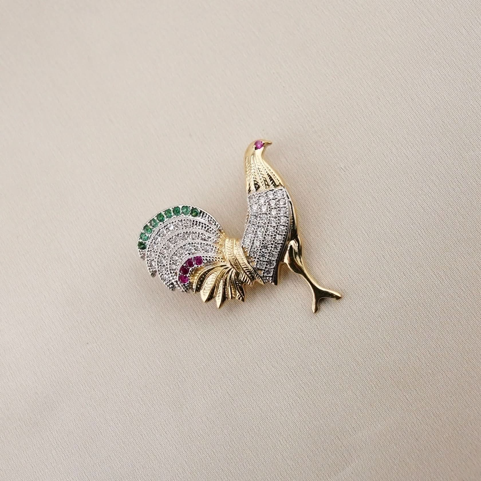 14k Gold Medium Gallo Pendant