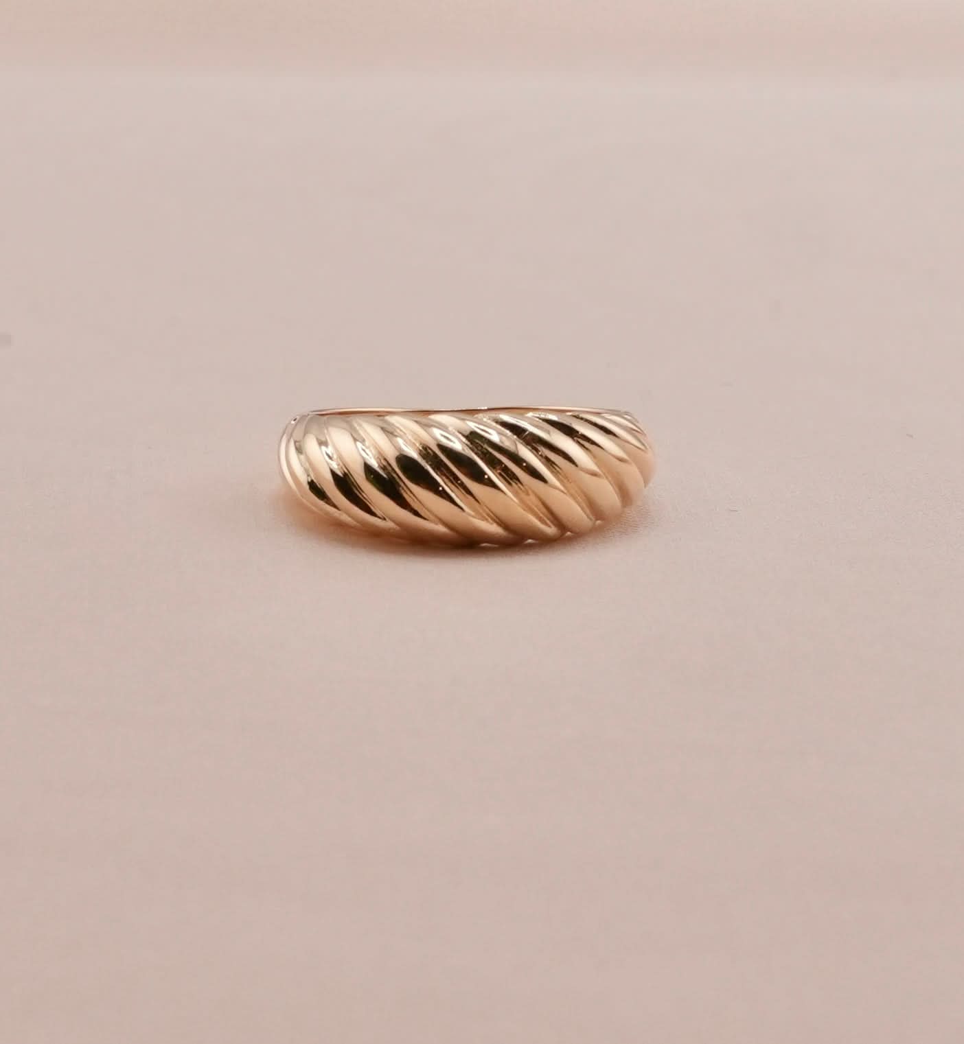 14K Gold Women’s Ring