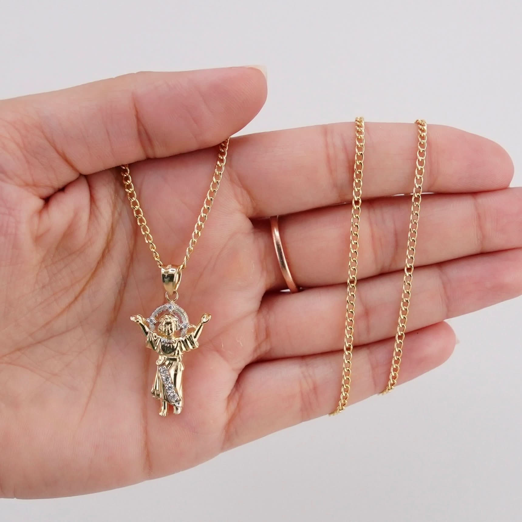 14k Gold Divino Niño Chain Set