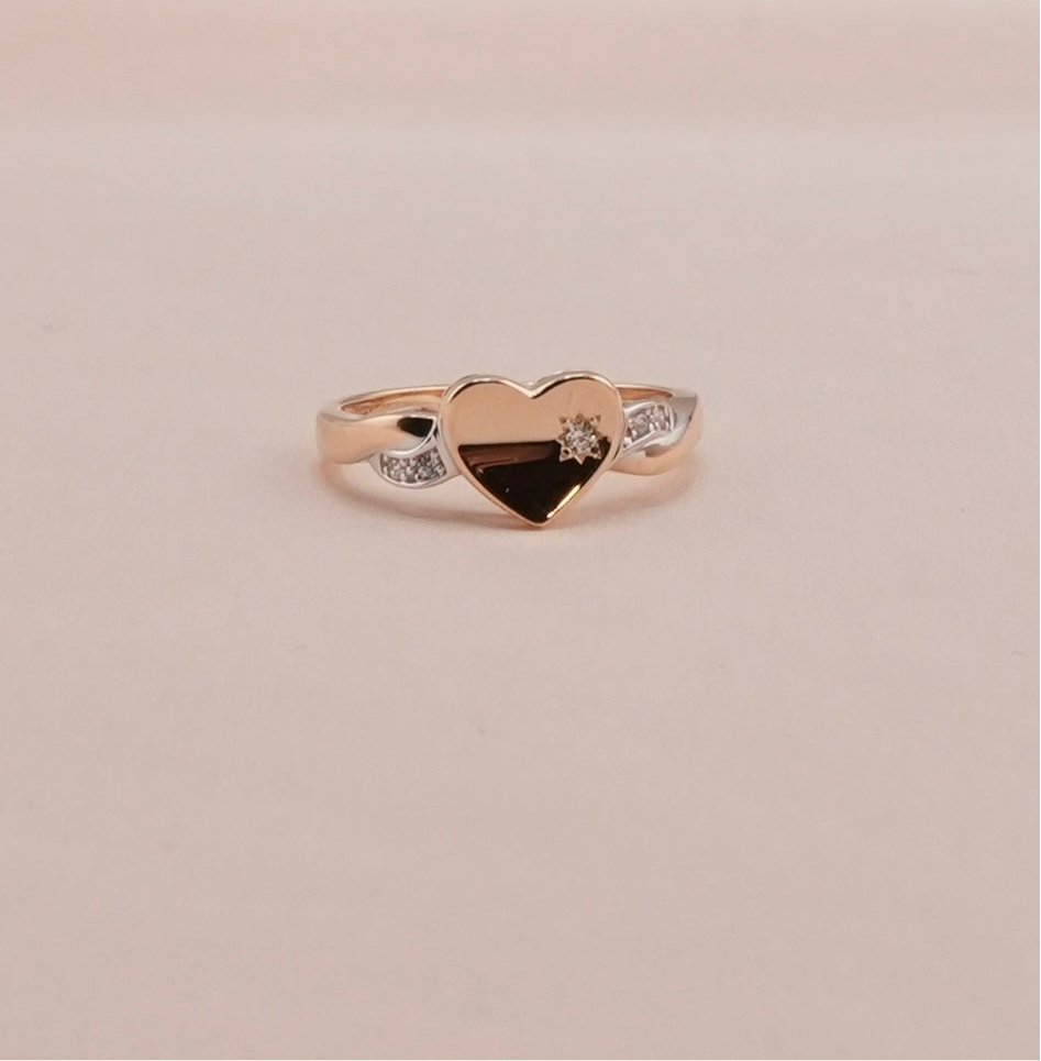 14K Gold Heart Women's Ring . RG-0881