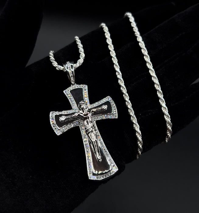 Silver .925 Cross w/Jesus pendant or chain set!