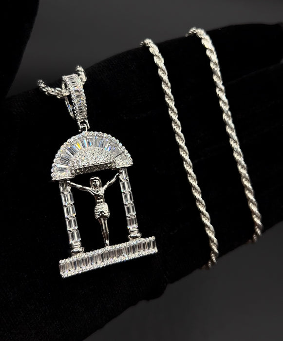 Silver .925 Jesus pendant or chain set!
